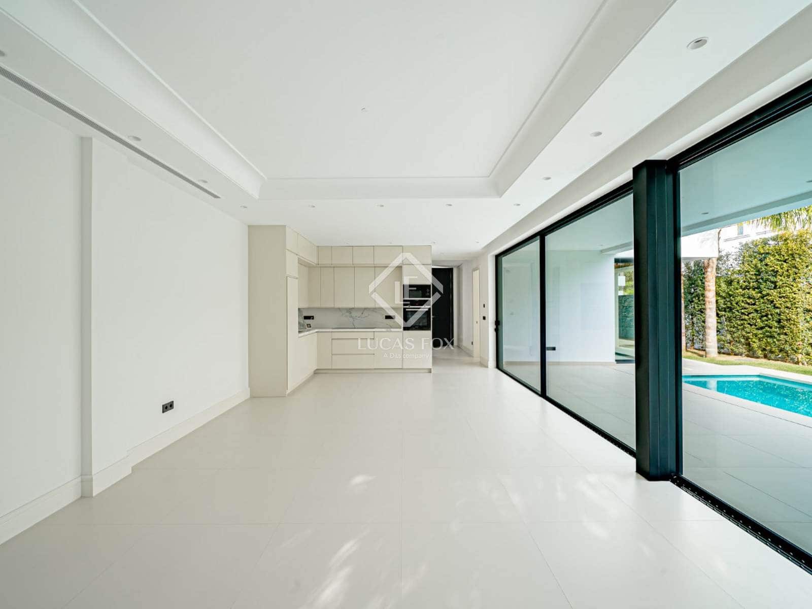 Chalet de 4 habitaciones en Marbella en venta con piscina garaje - 3.500.000 € (Ref: 8941887)