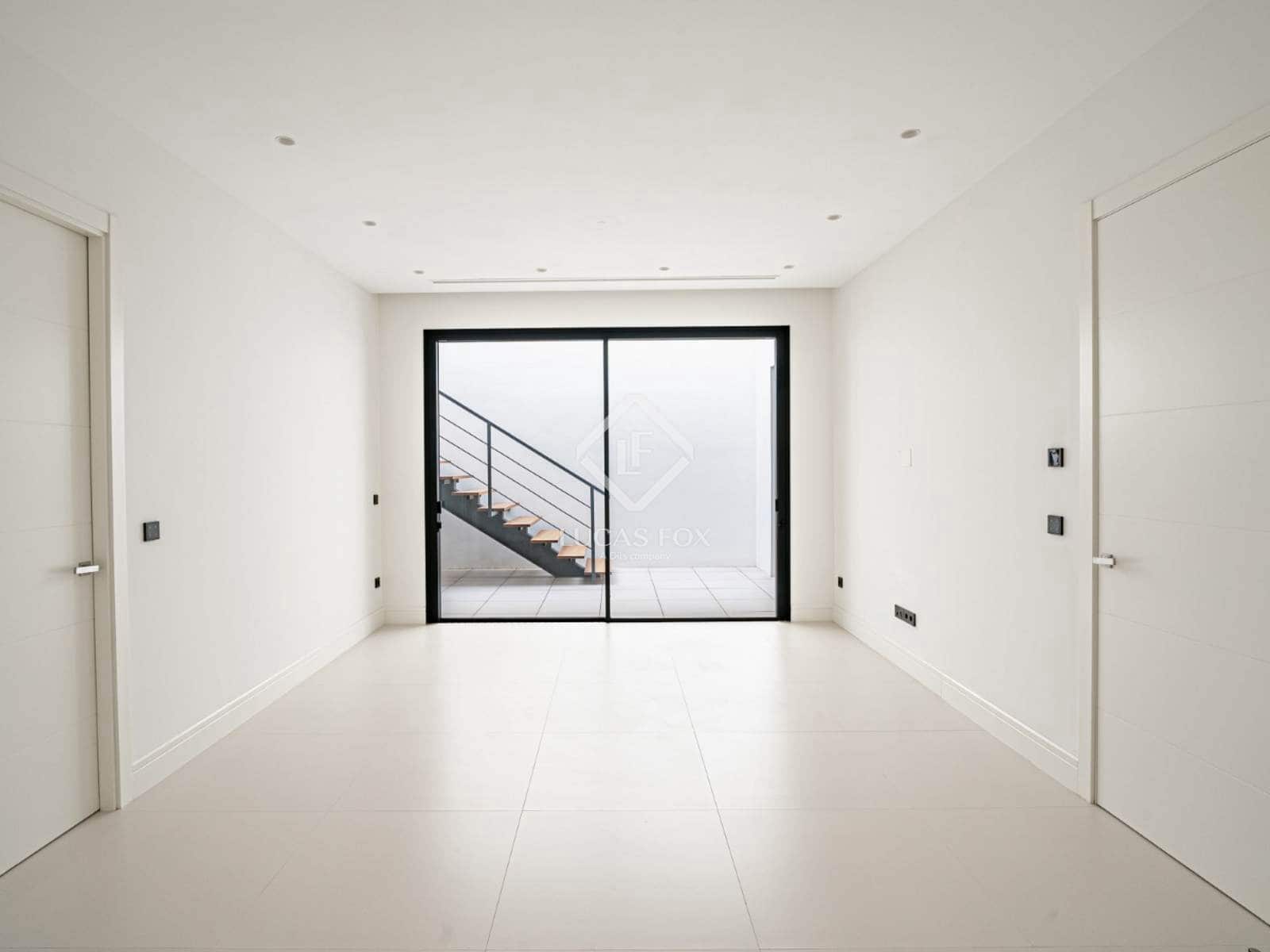 Chalet de 4 habitaciones en Marbella en venta con piscina garaje - 3.500.000 € (Ref: 8941887)