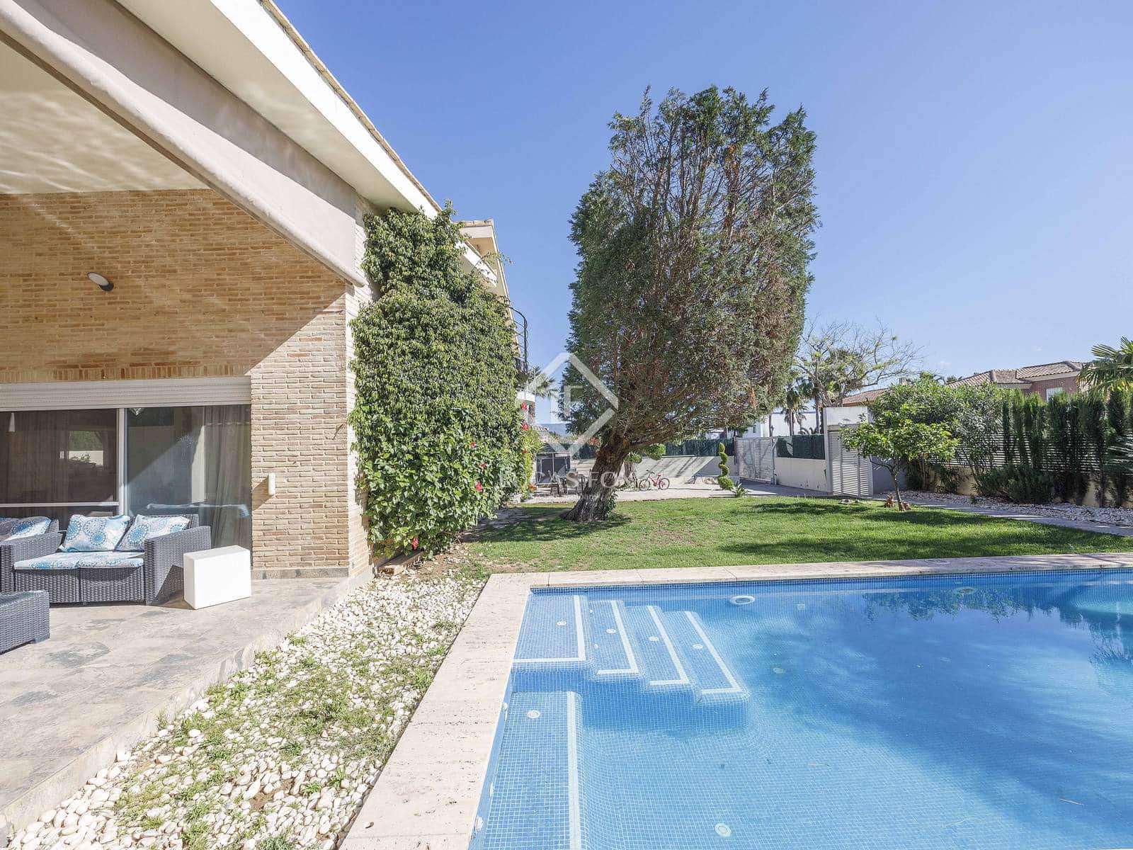 6 soveværelse Villa til salg i Betera med swimmingpool garage - € 1.115.000 (Ref: 8942070)