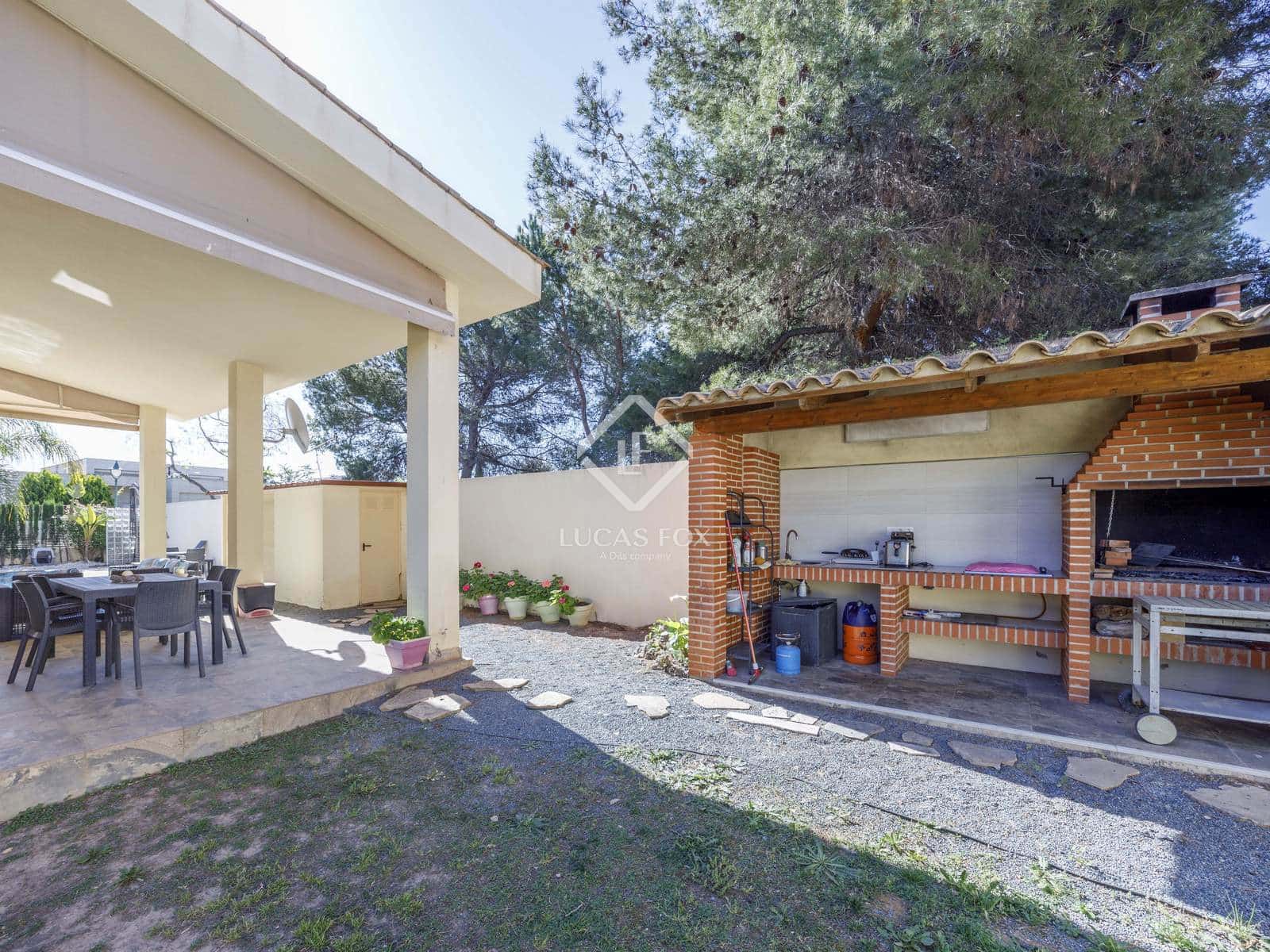 6 soveværelse Villa til salg i Betera med swimmingpool garage - € 1.115.000 (Ref: 8942070)