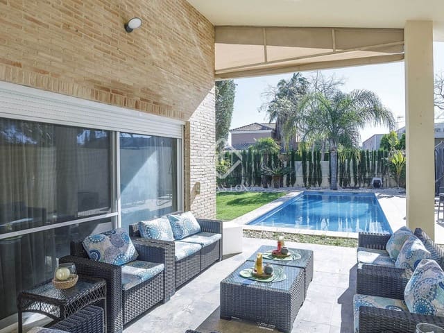 6 quarto Moradia para venda em Bétera com piscina garagem - 1 115 000 € (Ref: 8942070)