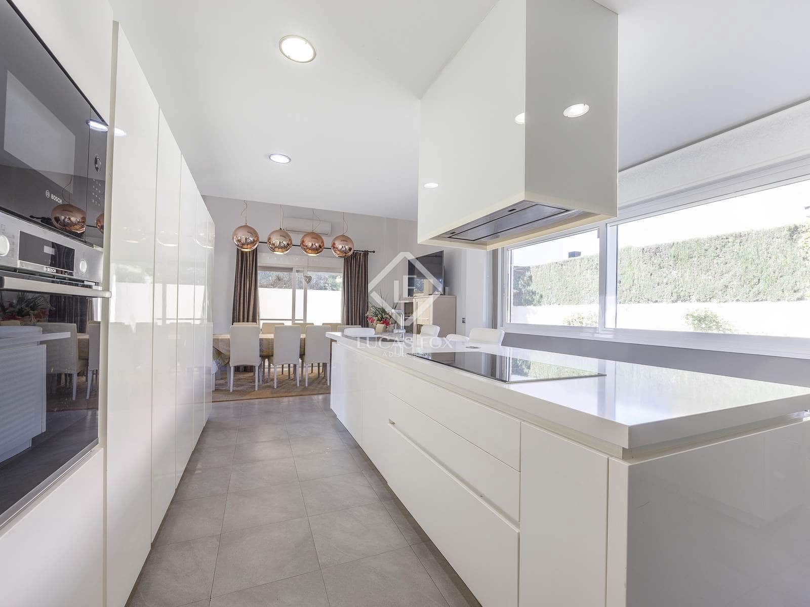 6 soveværelse Villa til salg i Betera med swimmingpool garage - € 1.115.000 (Ref: 8942070)