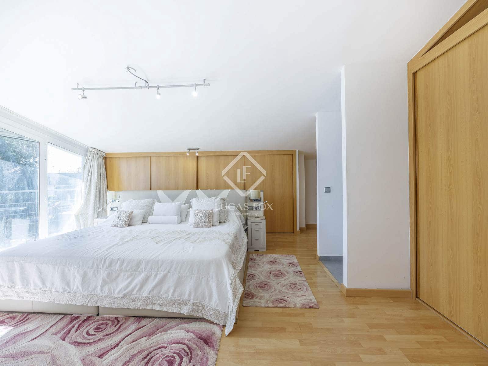 6 soveværelse Villa til salg i Betera med swimmingpool garage - € 1.115.000 (Ref: 8942070)