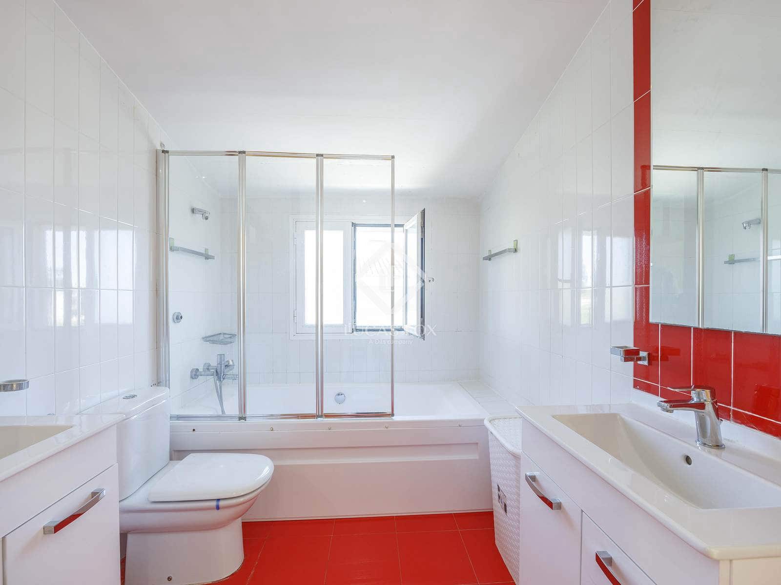 6 soveværelse Villa til salg i Betera med swimmingpool garage - € 1.115.000 (Ref: 8942070)