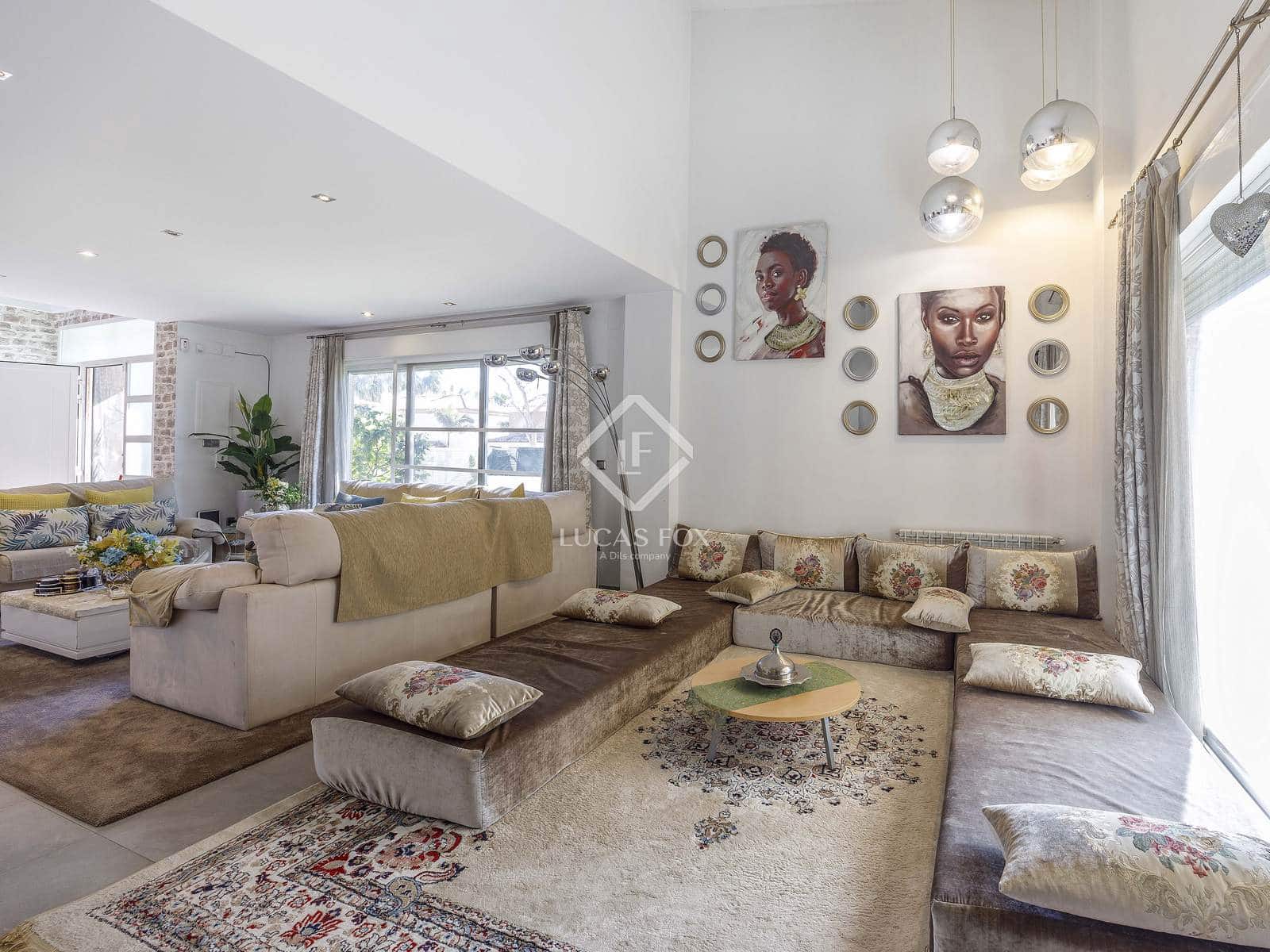 6 soveværelse Villa til salg i Betera med swimmingpool garage - € 1.115.000 (Ref: 8942070)