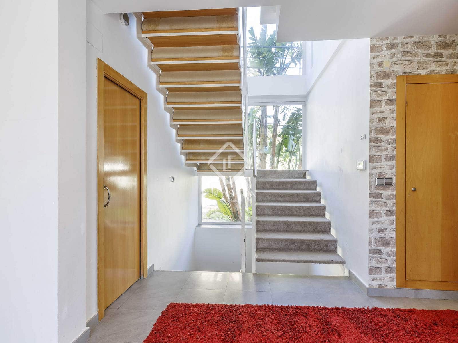 6 soveværelse Villa til salg i Betera med swimmingpool garage - € 1.115.000 (Ref: 8942070)