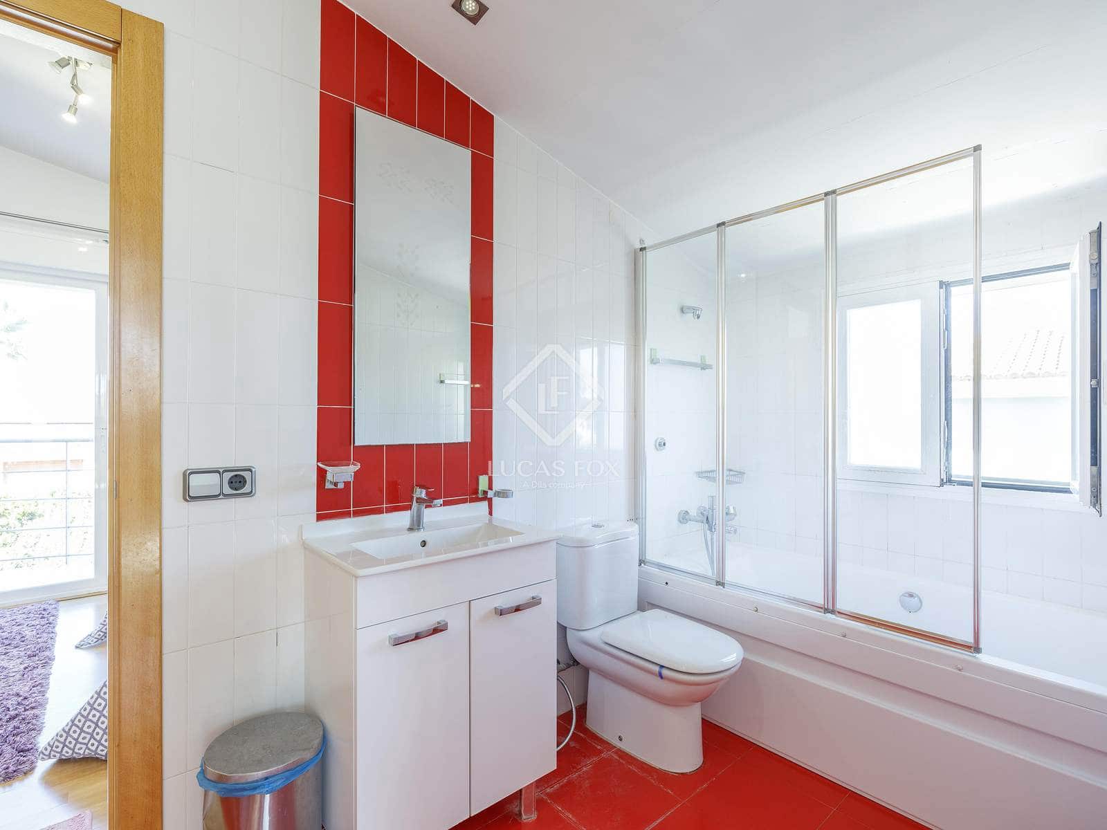 6 soveværelse Villa til salg i Betera med swimmingpool garage - € 1.115.000 (Ref: 8942070)