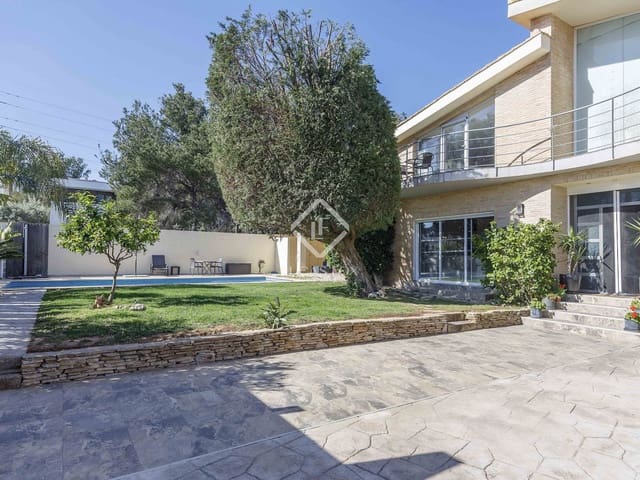 6 Zimmer Villa zu verkaufen in Bétera mit Pool Garage - 1.115.000 € (Ref: 8942070)