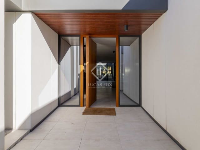 5 bedroom Villa for sale in Boadilla del Monte with pool garage - € 2,670,000 (Ref: 8942071)