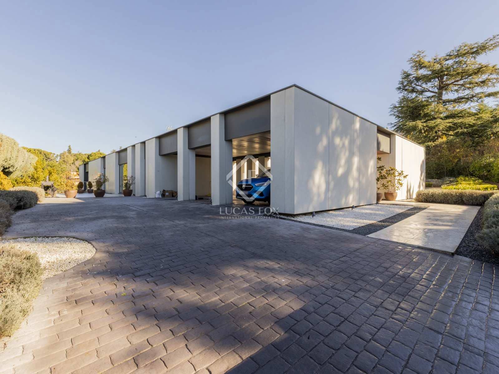 5 soveværelse Villa til salg i Boadilla del Monte med swimmingpool garage - € 2.670.000 (Ref: 8942071)