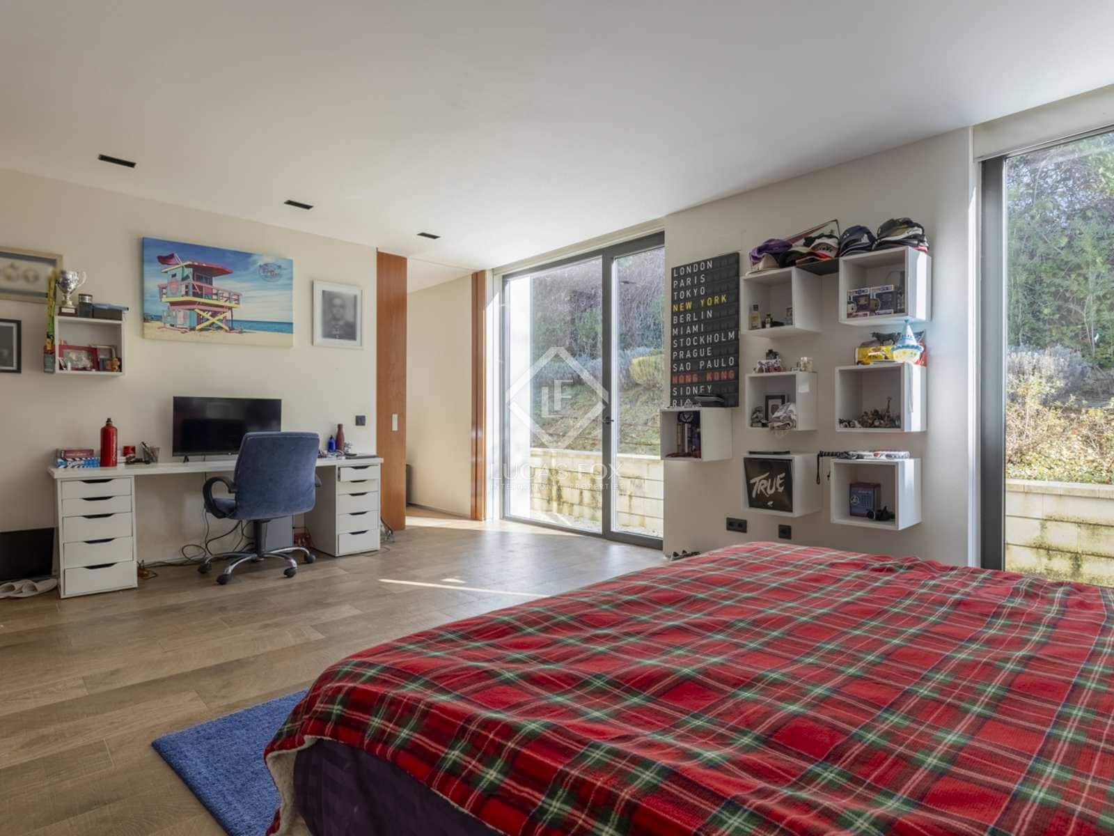 5 soveværelse Villa til salg i Boadilla del Monte med swimmingpool garage - € 2.670.000 (Ref: 8942071)