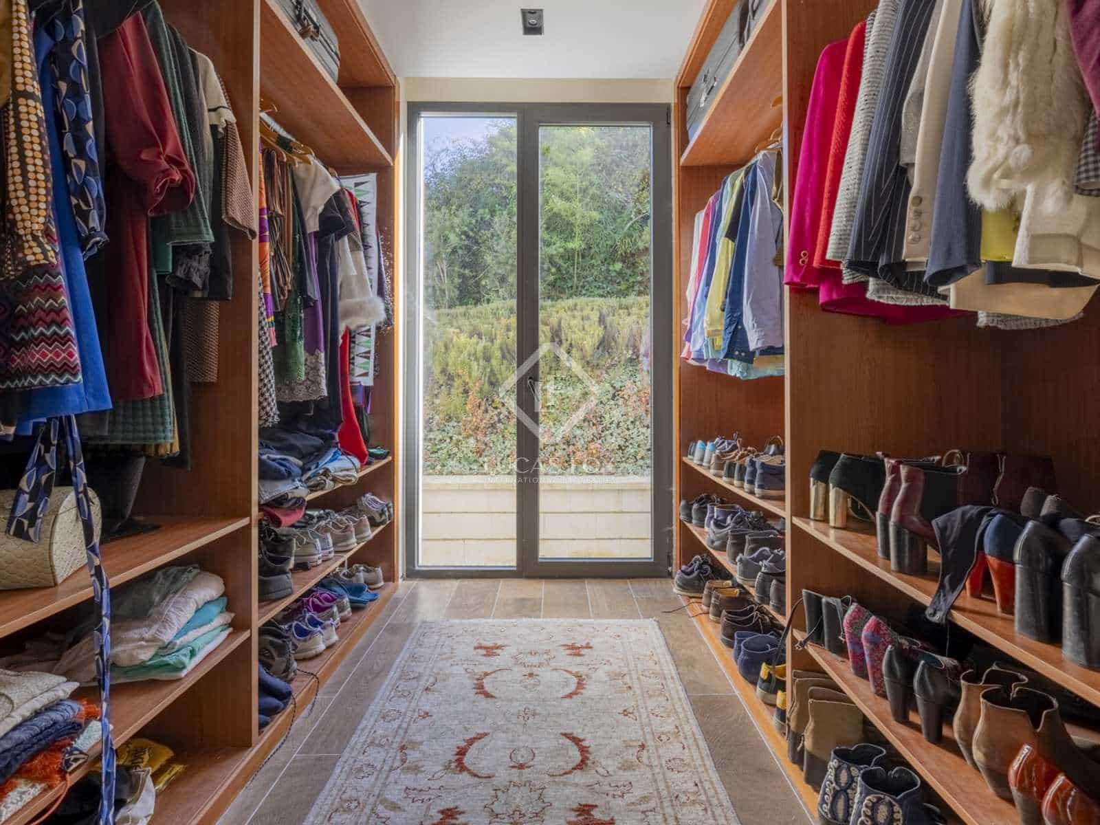 5 soveværelse Villa til salg i Boadilla del Monte med swimmingpool garage - € 2.670.000 (Ref: 8942071)