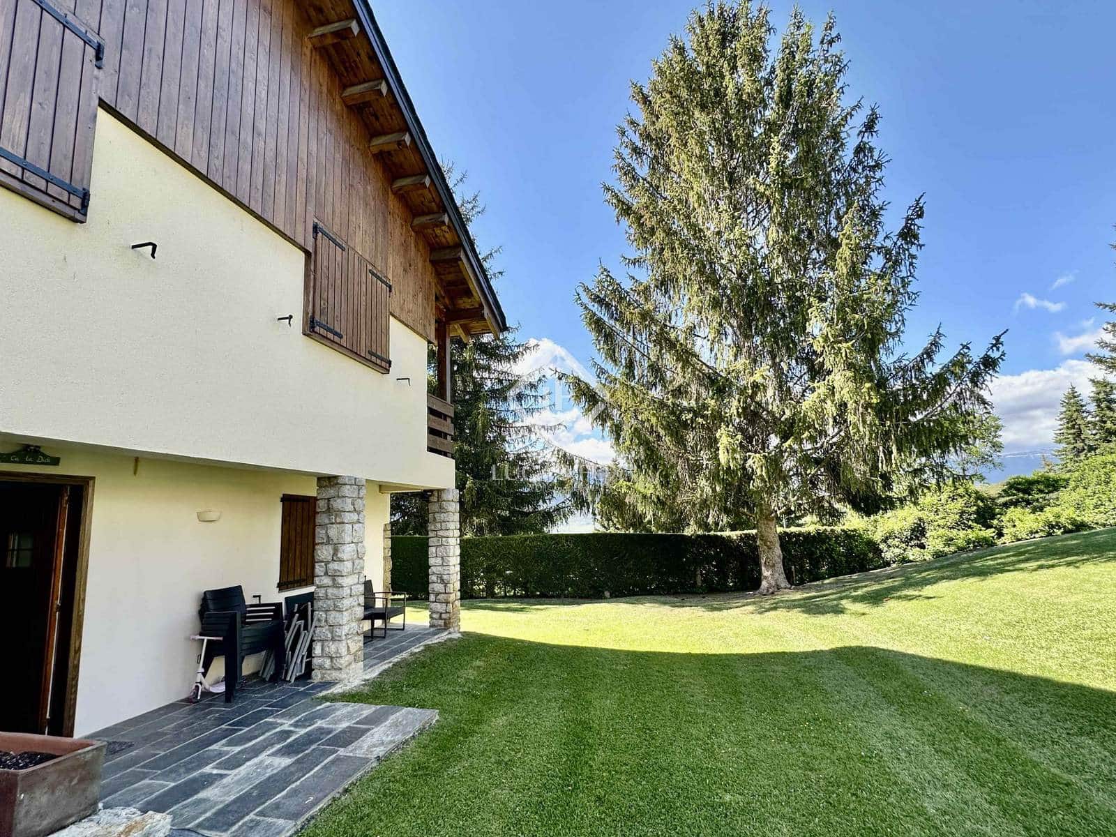 3 soverom Leilighet til salgs i Alp med garasje - € 460 000 (Ref: 8942274)