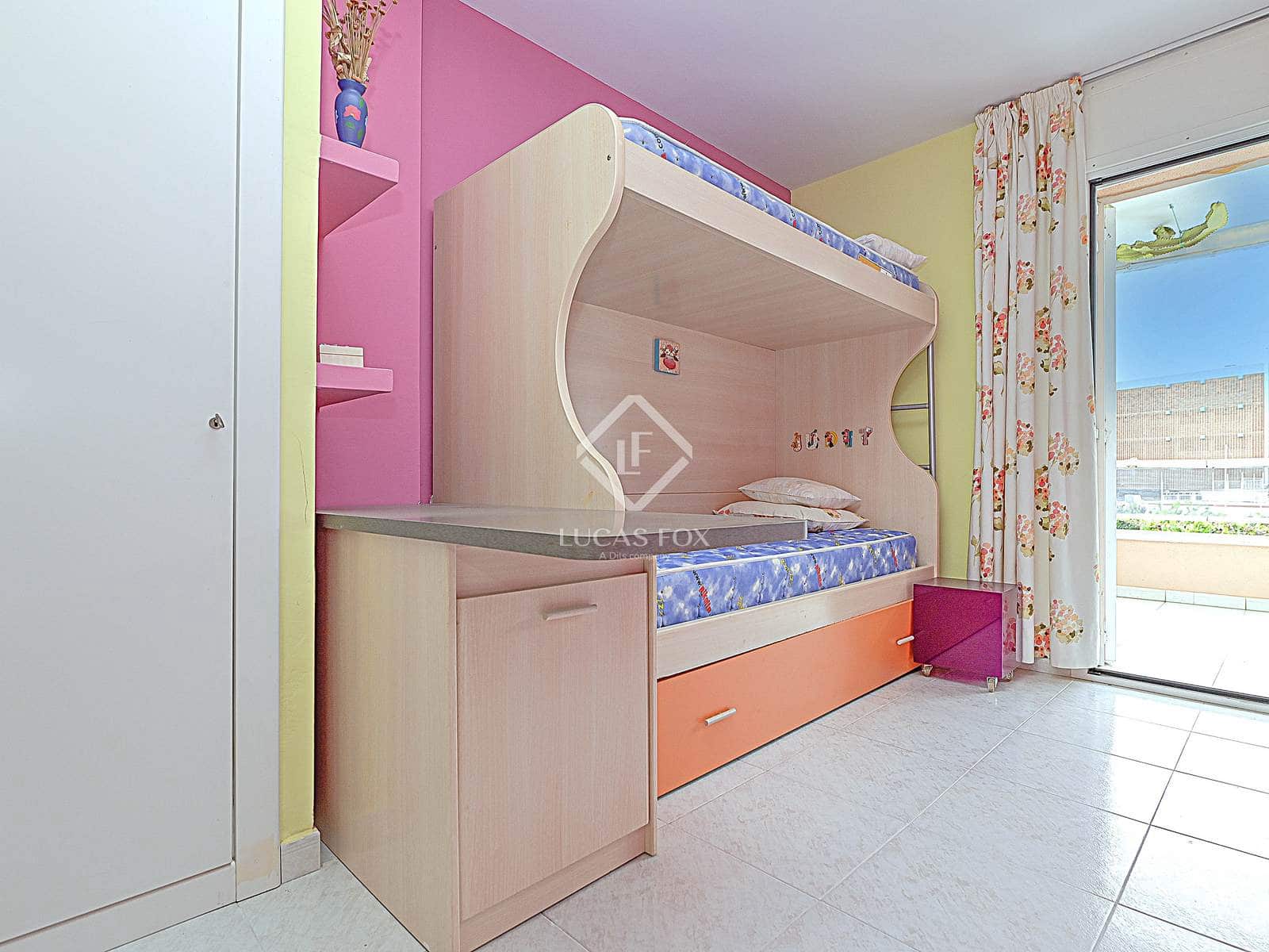 3 chambre Appartement à vendre à Platja d'Aro avec garage - 470 000 € (Ref: 8942275)