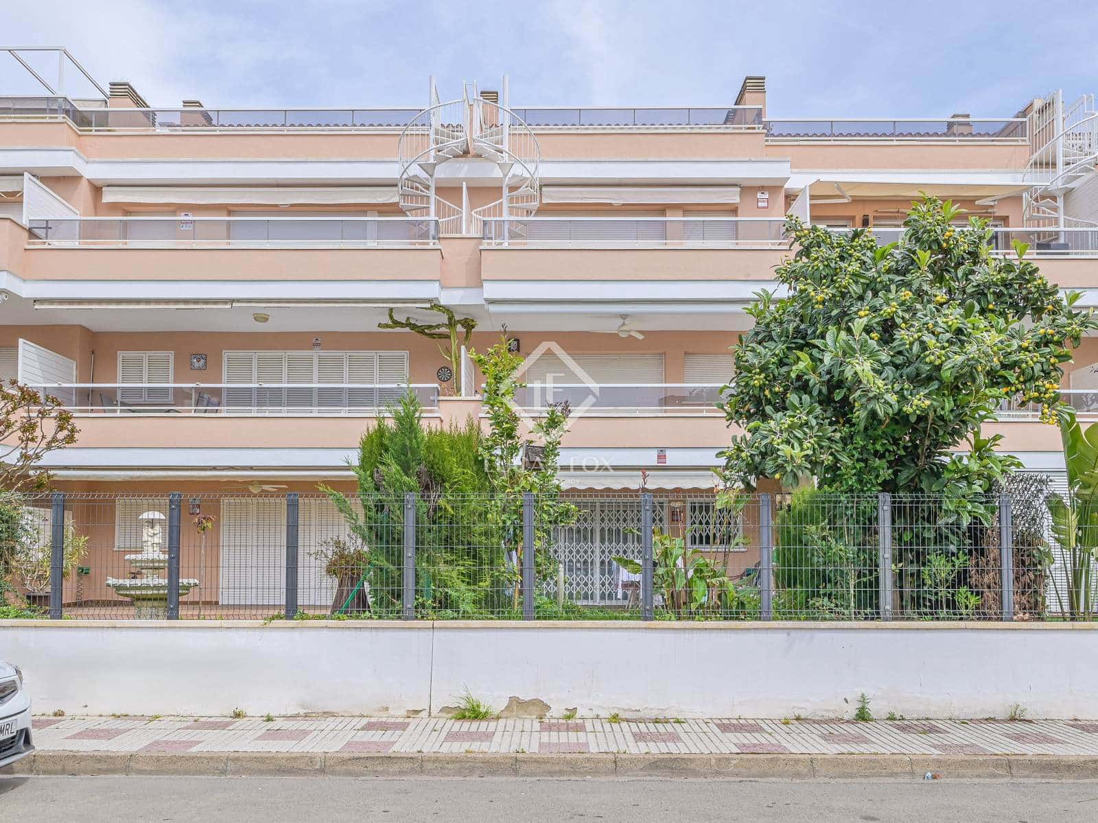 3 chambre Appartement à vendre à Platja d'Aro avec garage - 470 000 € (Ref: 8942275)