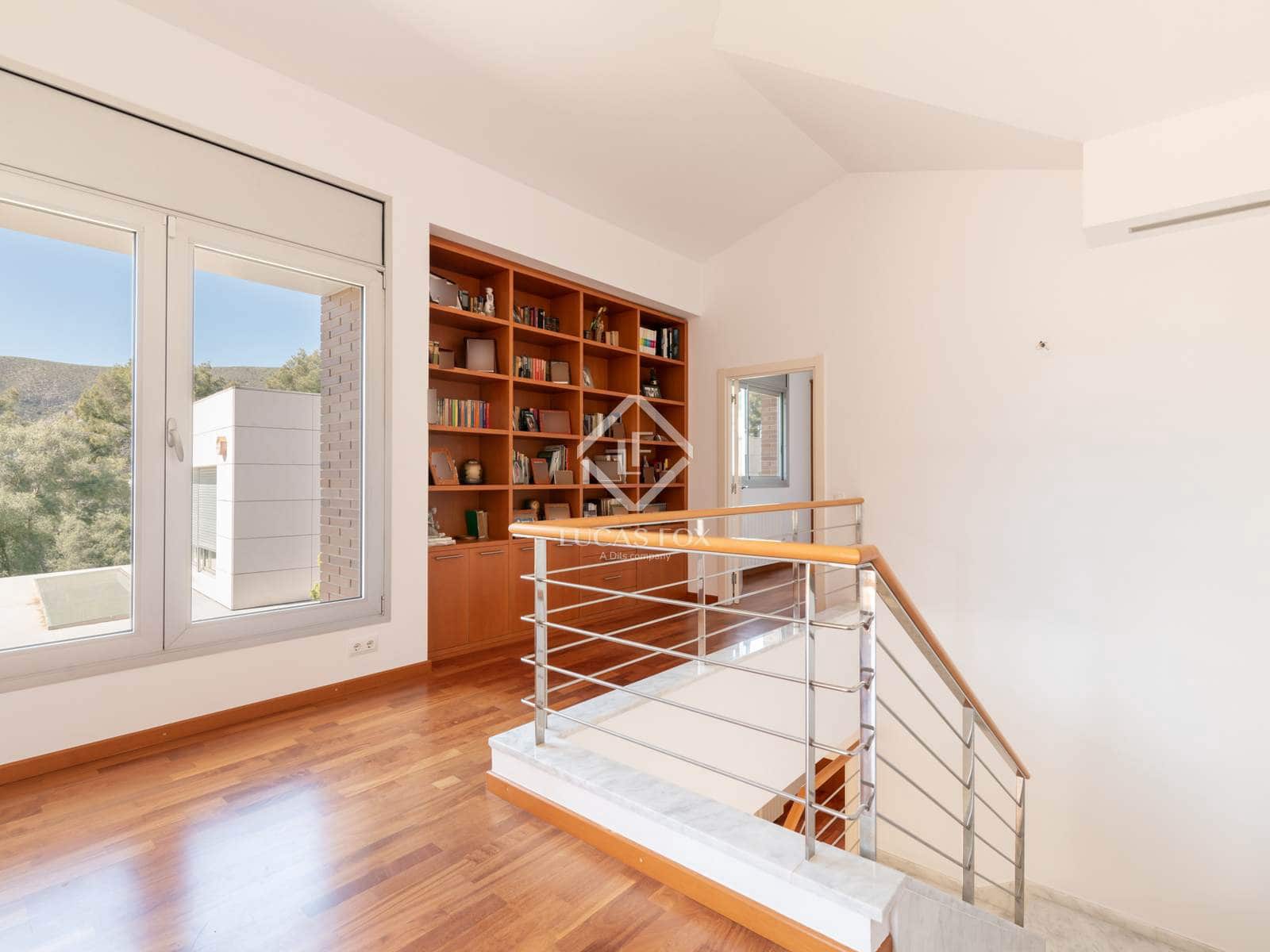 5 soveværelse Villa til salg i Castelldefels med garage - € 1.900.000 (Ref: 8944932)