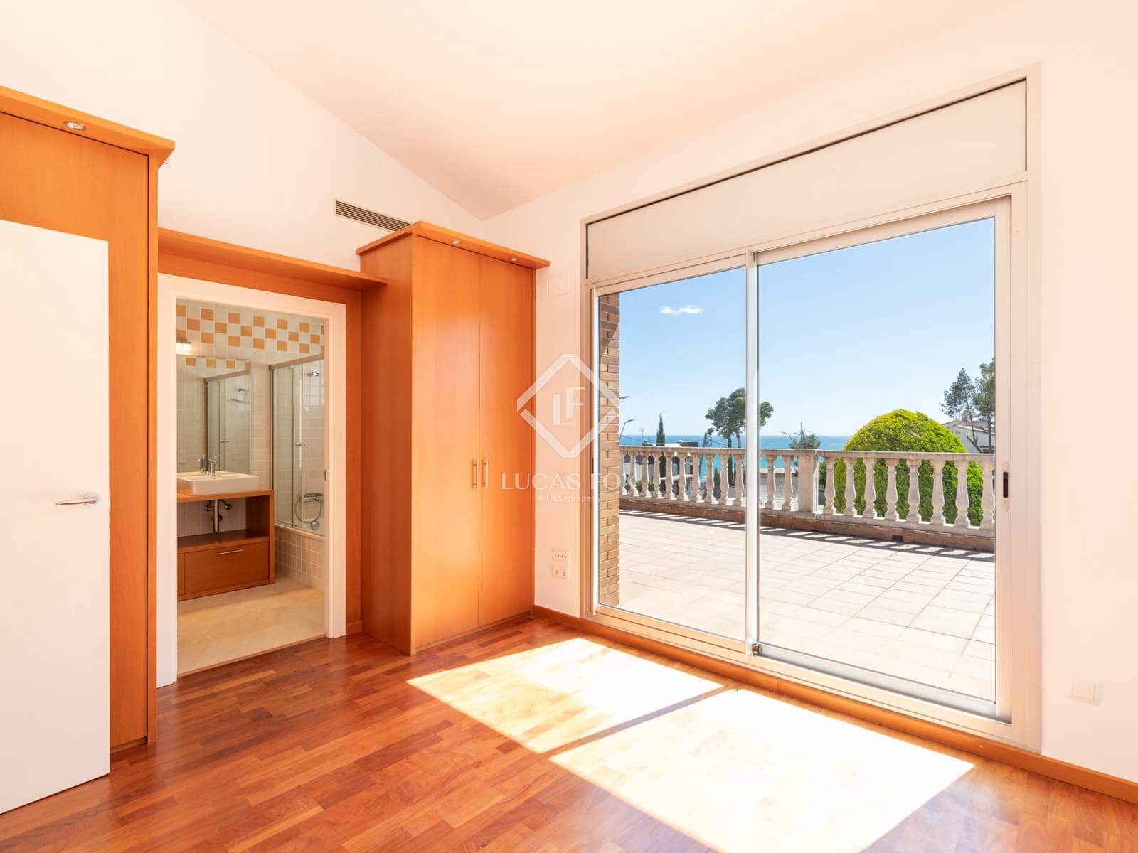 5 soveværelse Villa til salg i Castelldefels med garage - € 1.900.000 (Ref: 8944932)