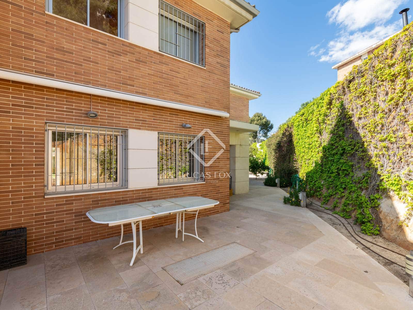 5 soveværelse Villa til salg i Castelldefels med garage - € 1.900.000 (Ref: 8944932)