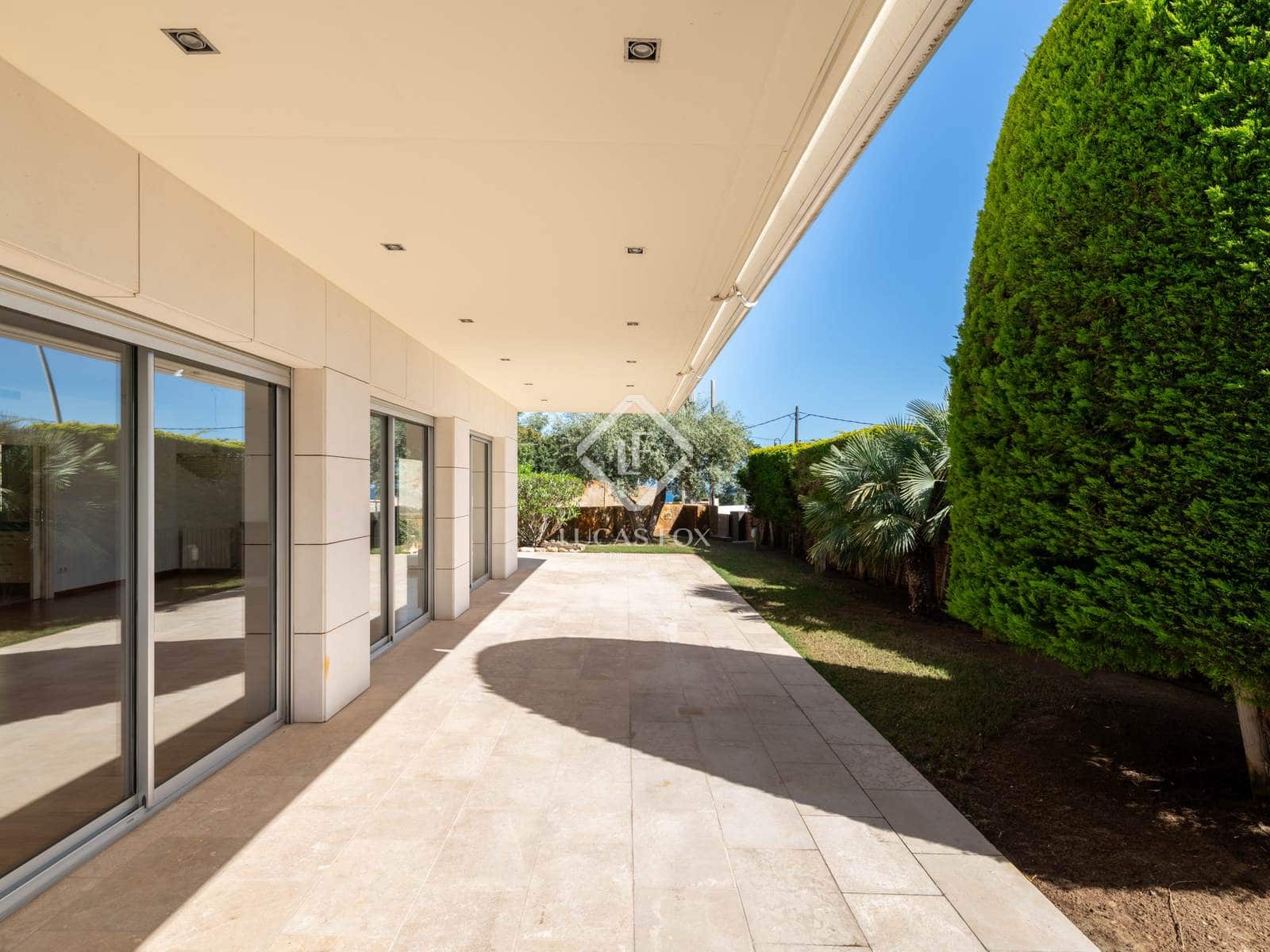 5 soveværelse Villa til salg i Castelldefels med garage - € 1.900.000 (Ref: 8944932)