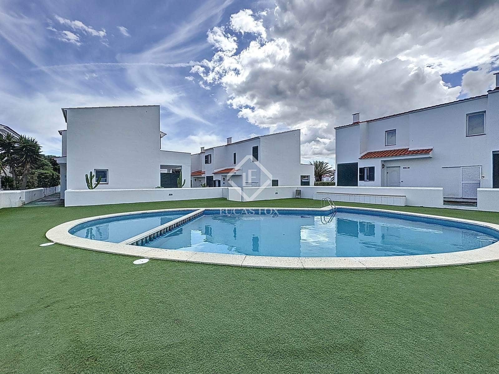 3 soveværelse Villa til salg i Es Mercadal med swimmingpool garage - € 495.000 (Ref: 8945502)