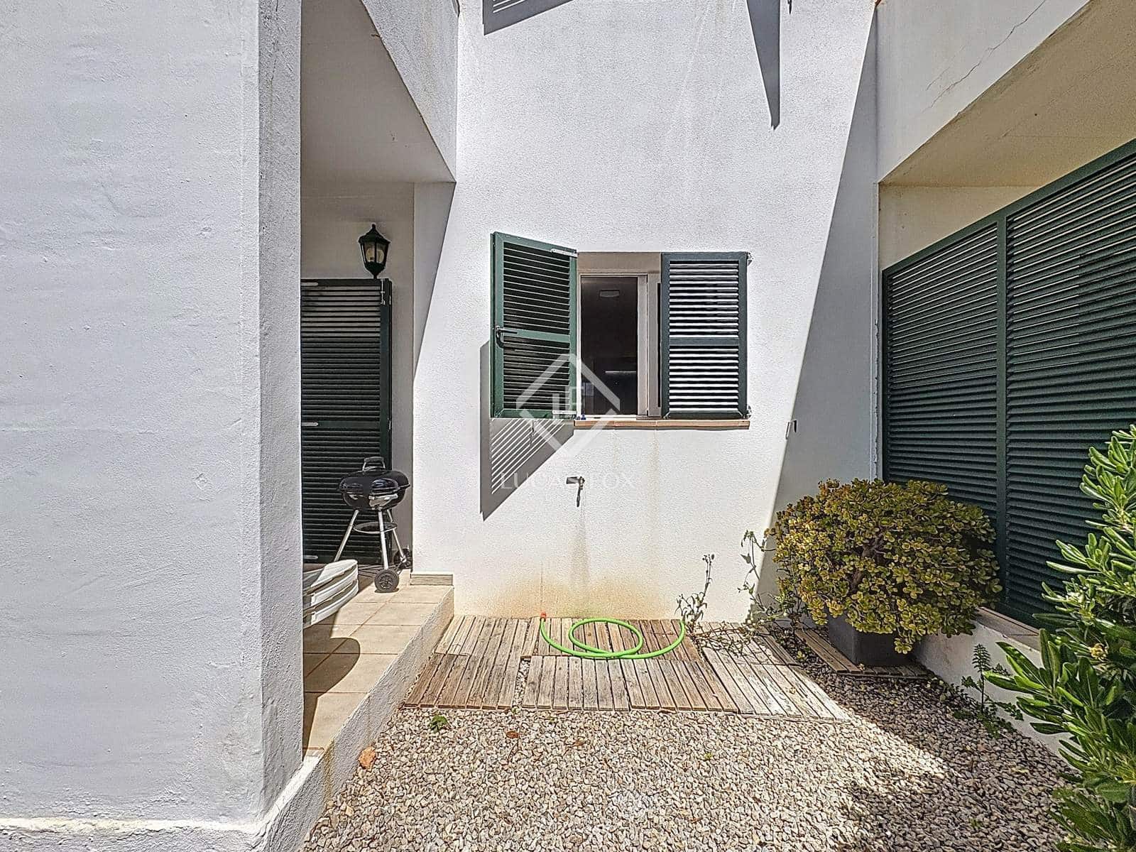 3 soveværelse Villa til salg i Es Mercadal med swimmingpool garage - € 495.000 (Ref: 8945502)