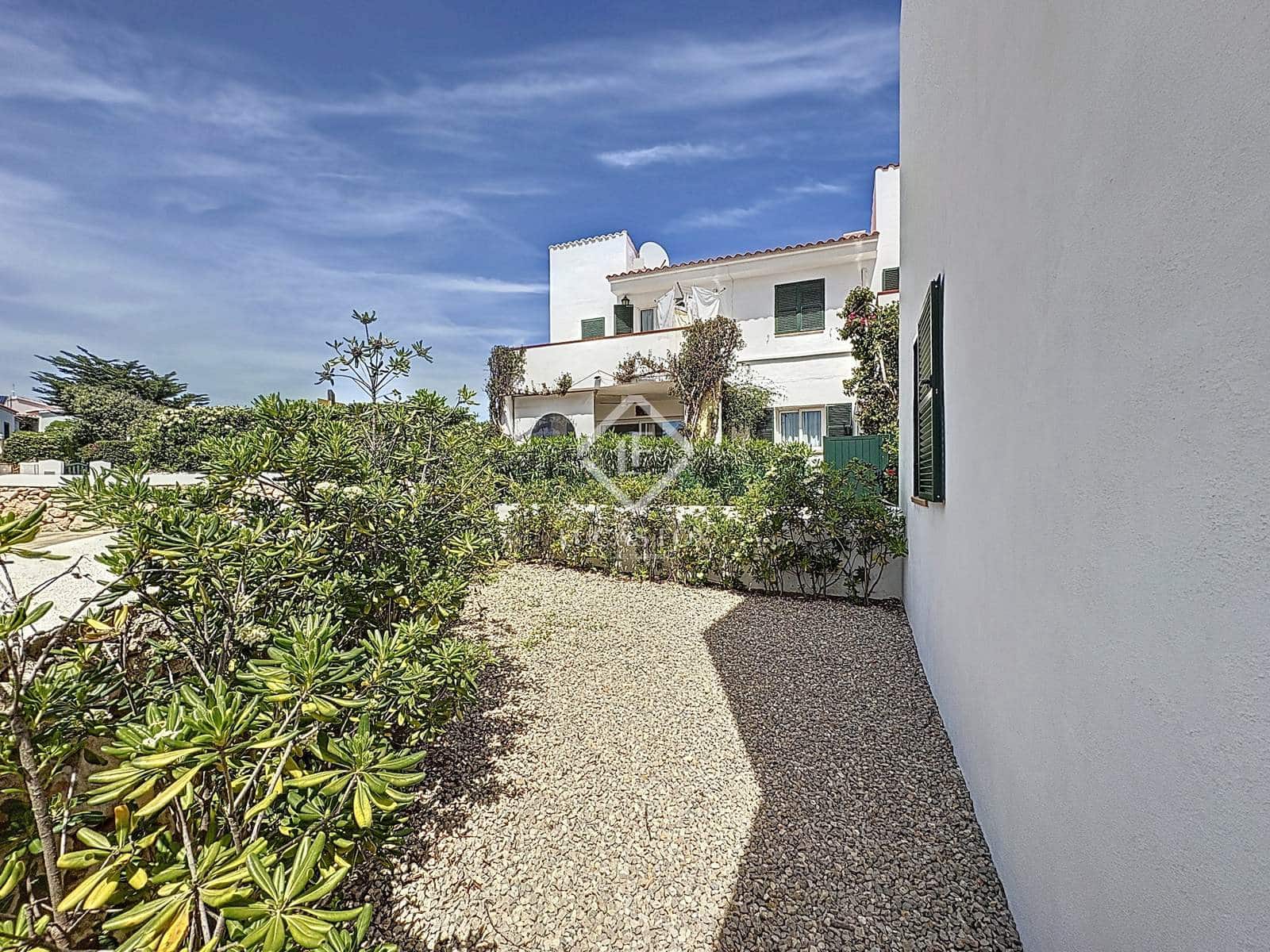 3 soveværelse Villa til salg i Es Mercadal med swimmingpool garage - € 495.000 (Ref: 8945502)