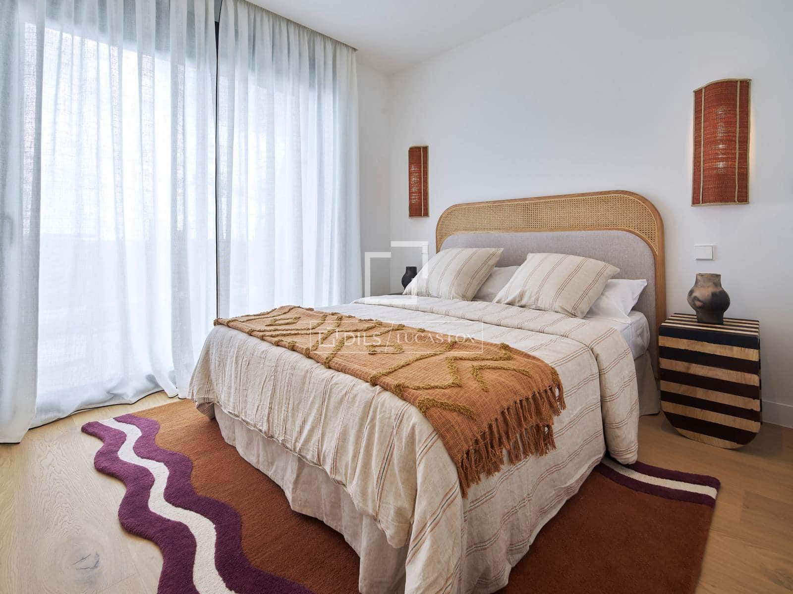 4 bedroom Villa for sale in Madrid city with pool garage - € 1,080,000 (Ref: 8947101)
