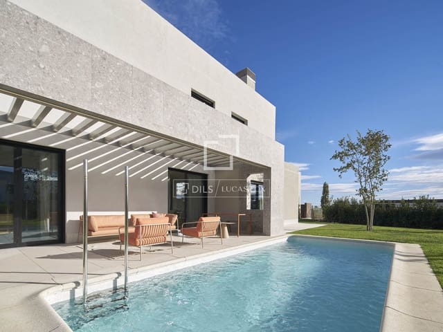 5 quarto Moradia para venda em Madrid cidade com piscina garagem - 1 430 000 € (Ref: 8947113)