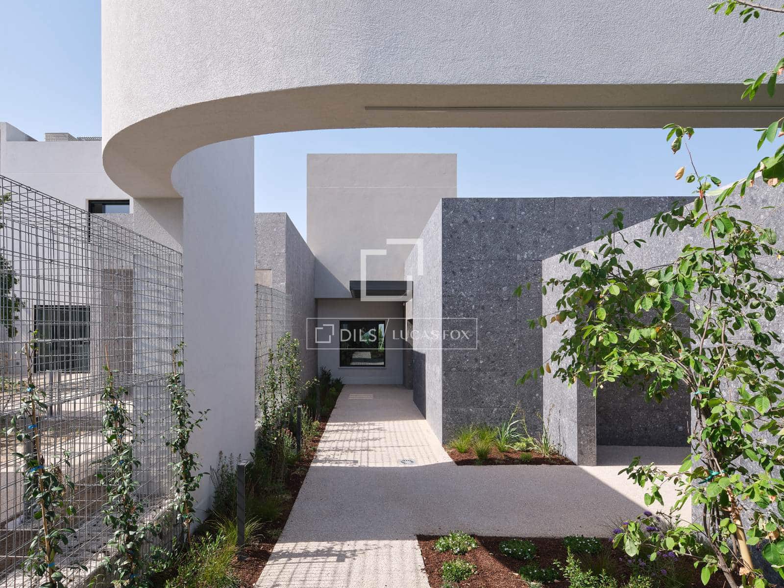 4 soverom Villa til salgs i Madrid by med svømmebasseng garasje - € 1 360 000 (Ref: 8947127)