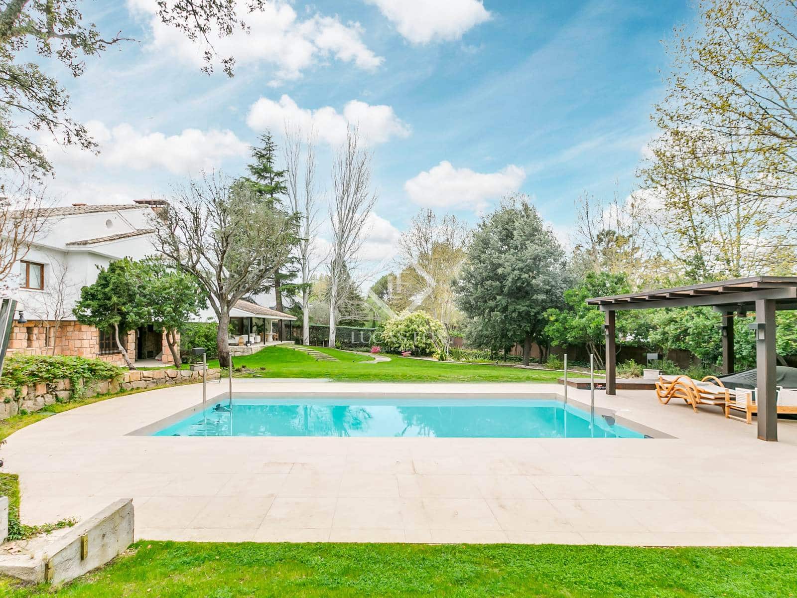 7 soverom Villa til salgs i Madrid by med svømmebasseng - € 6 200 000 (Ref: 8947603)