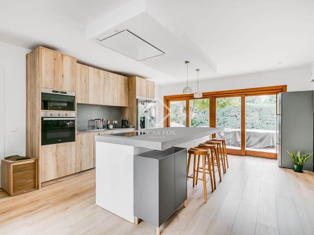 7 sypialnia Willa na sprzedaż w Miasto Madryt z basenem - 6 200 000 € (Ref: 8947603)