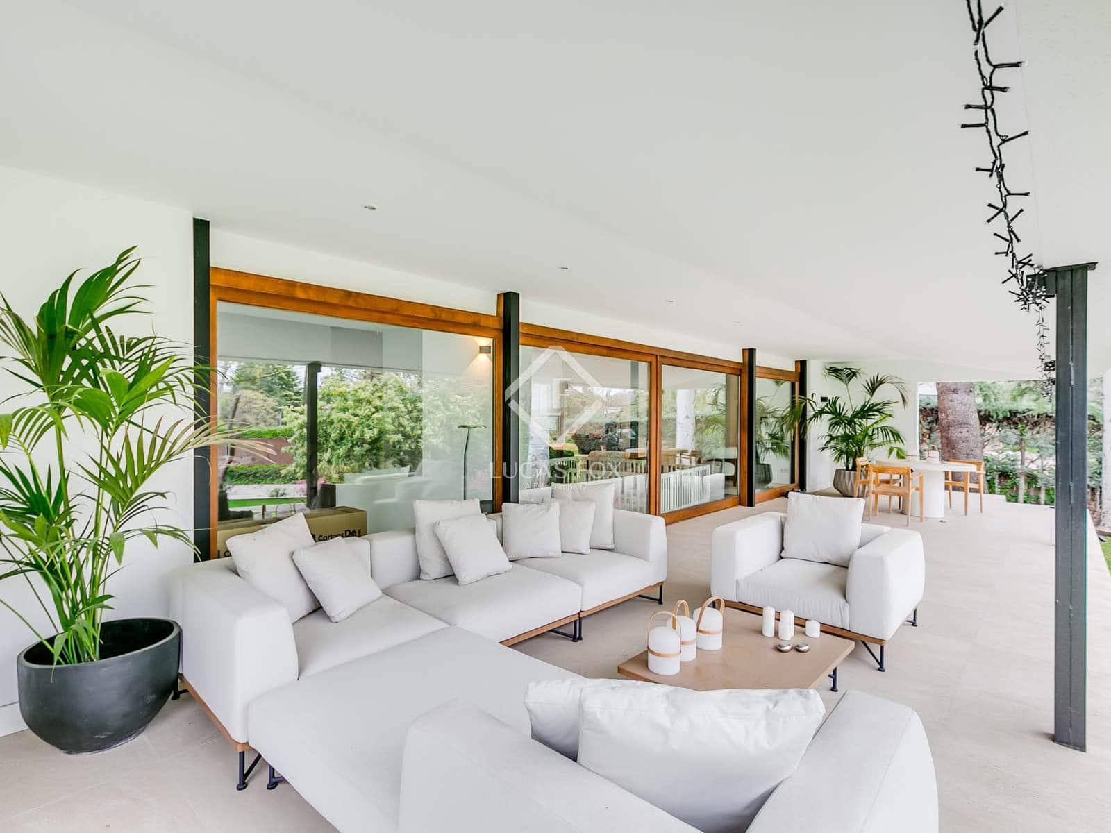 7 soverom Villa til salgs i Madrid by med svømmebasseng - € 6 200 000 (Ref: 8947603)