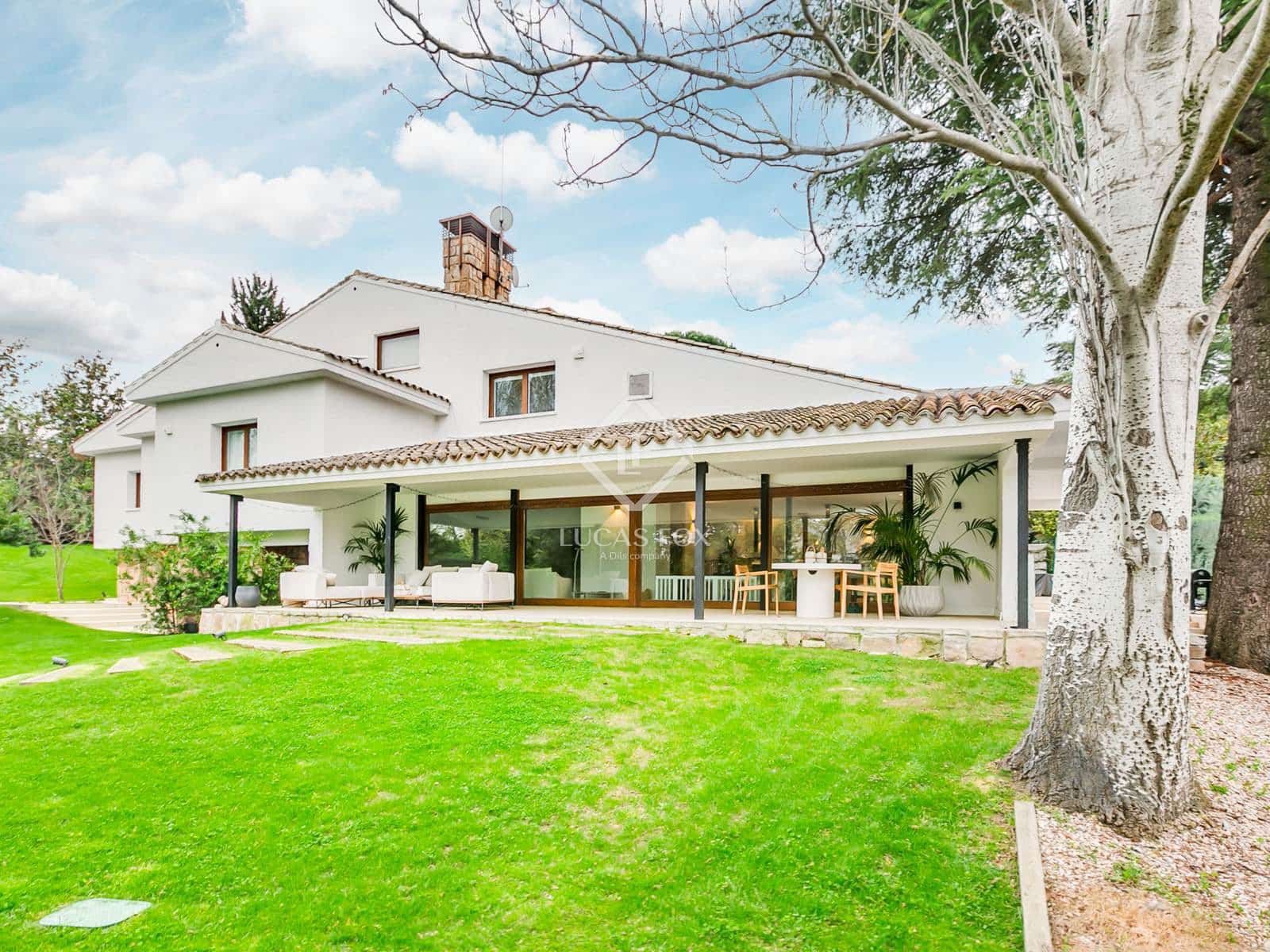 7 soverom Villa til salgs i Madrid by med svømmebasseng - € 6 200 000 (Ref: 8947603)