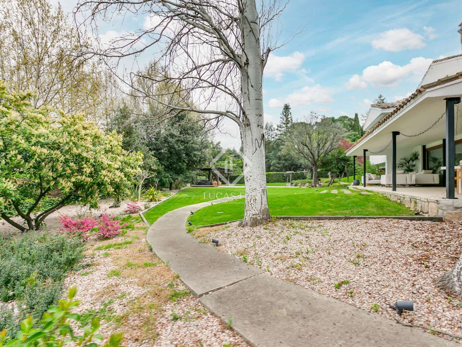 7 soverom Villa til salgs i Madrid by med svømmebasseng - € 6 200 000 (Ref: 8947603)