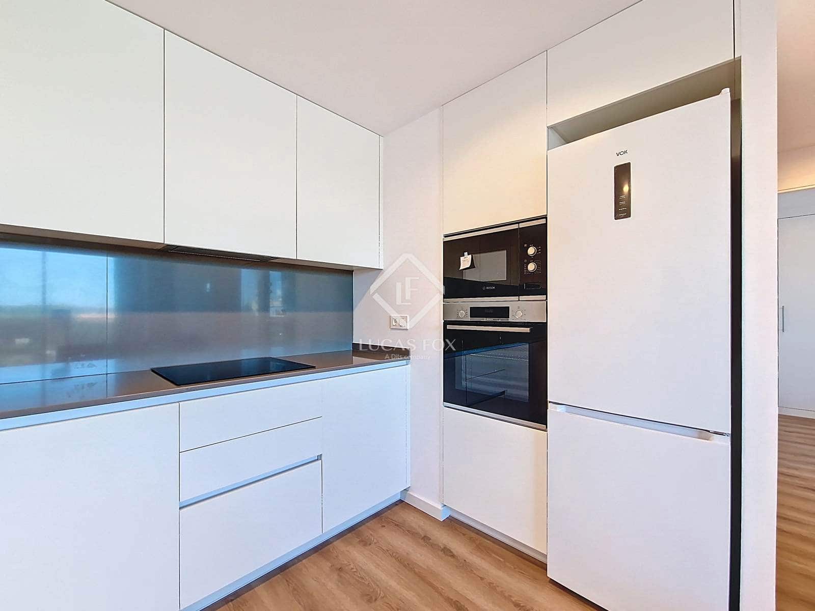 2 bedroom Apartment for rent in Vilanova i la Geltru with pool garage - € 1,630 (Ref: 8947605)