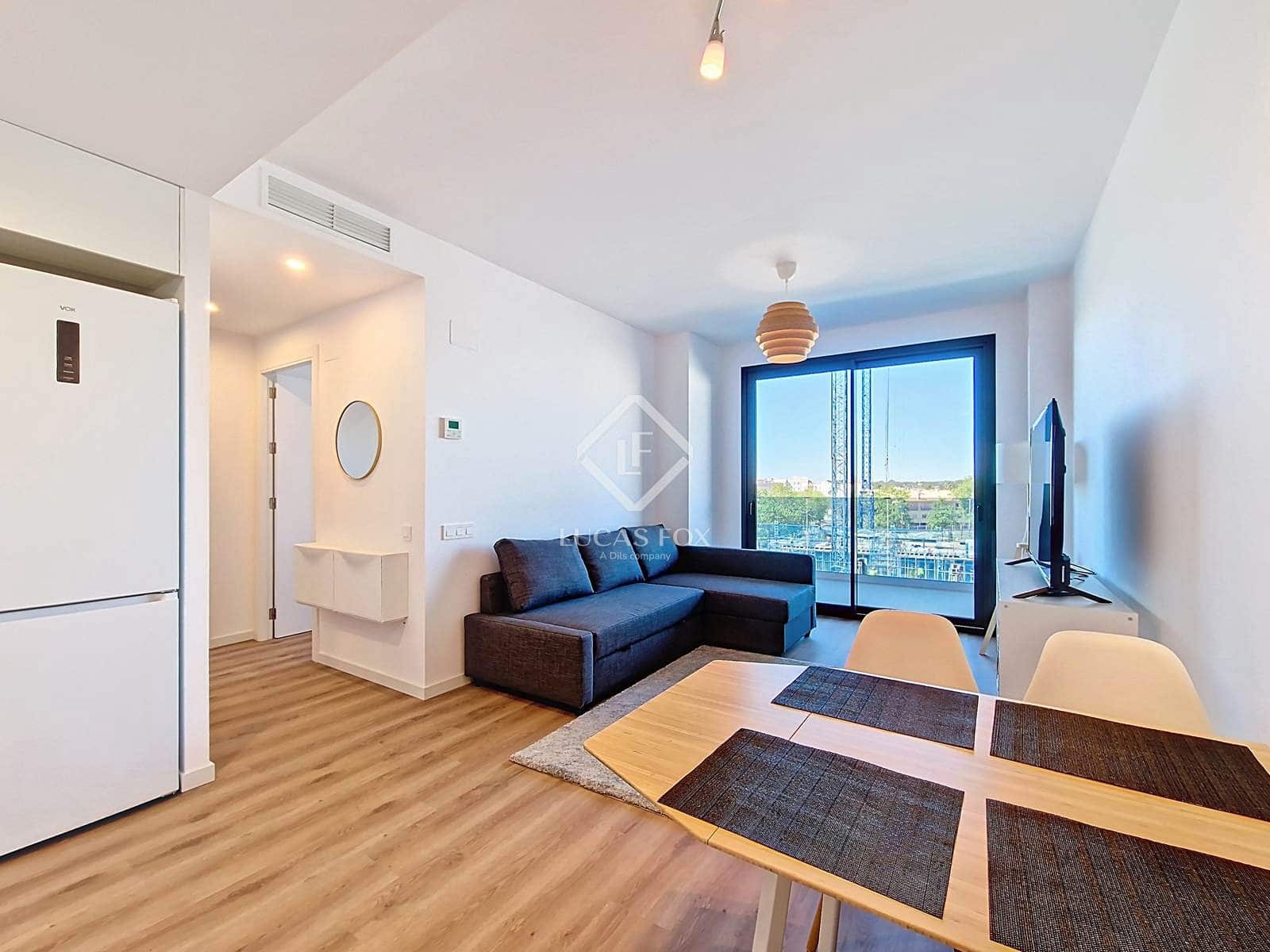 2 bedroom Apartment for rent in Vilanova i la Geltru with pool garage - € 1,630 (Ref: 8947605)