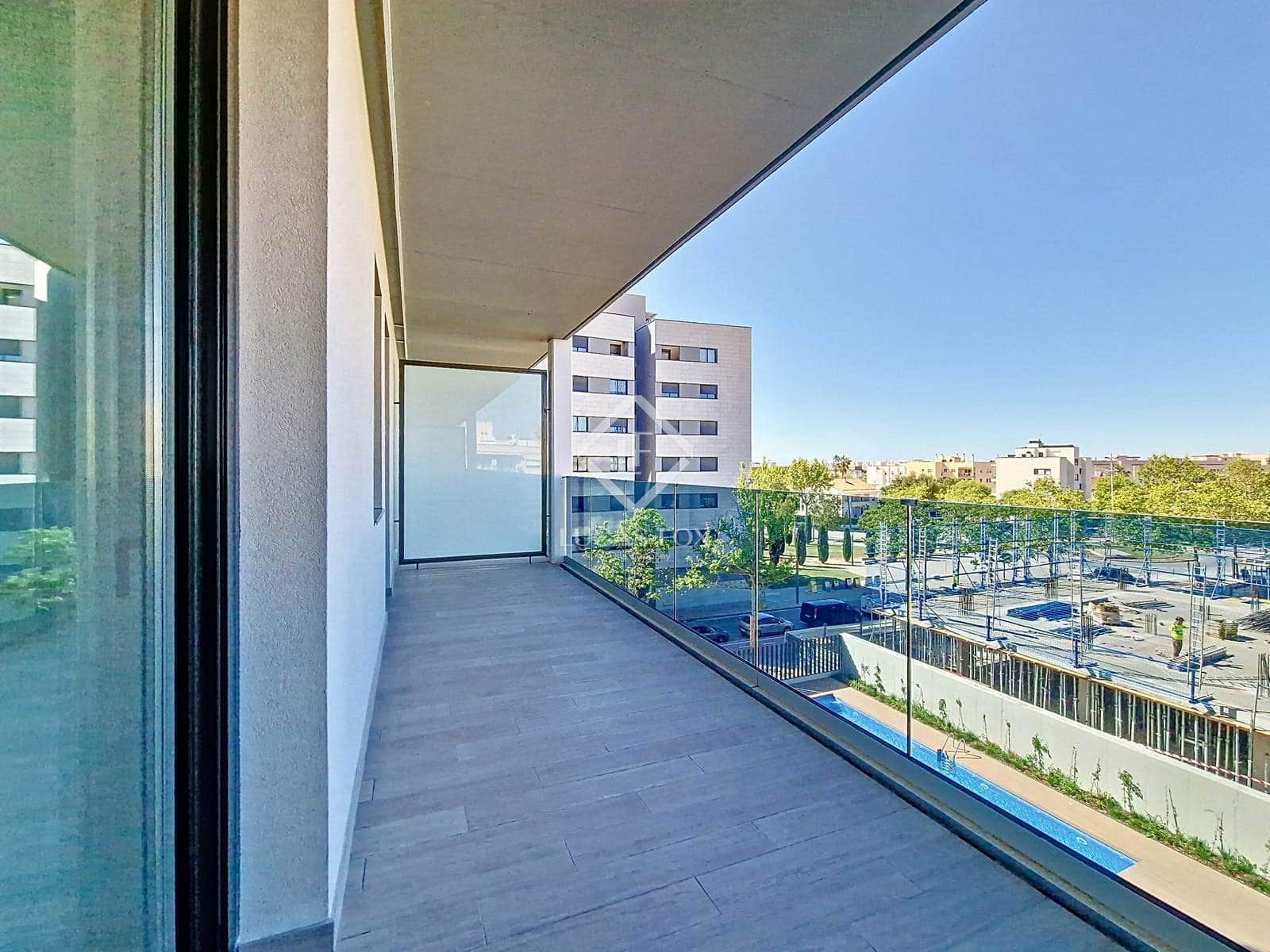 2 bedroom Apartment for rent in Vilanova i la Geltru with pool garage - € 1,630 (Ref: 8947605)