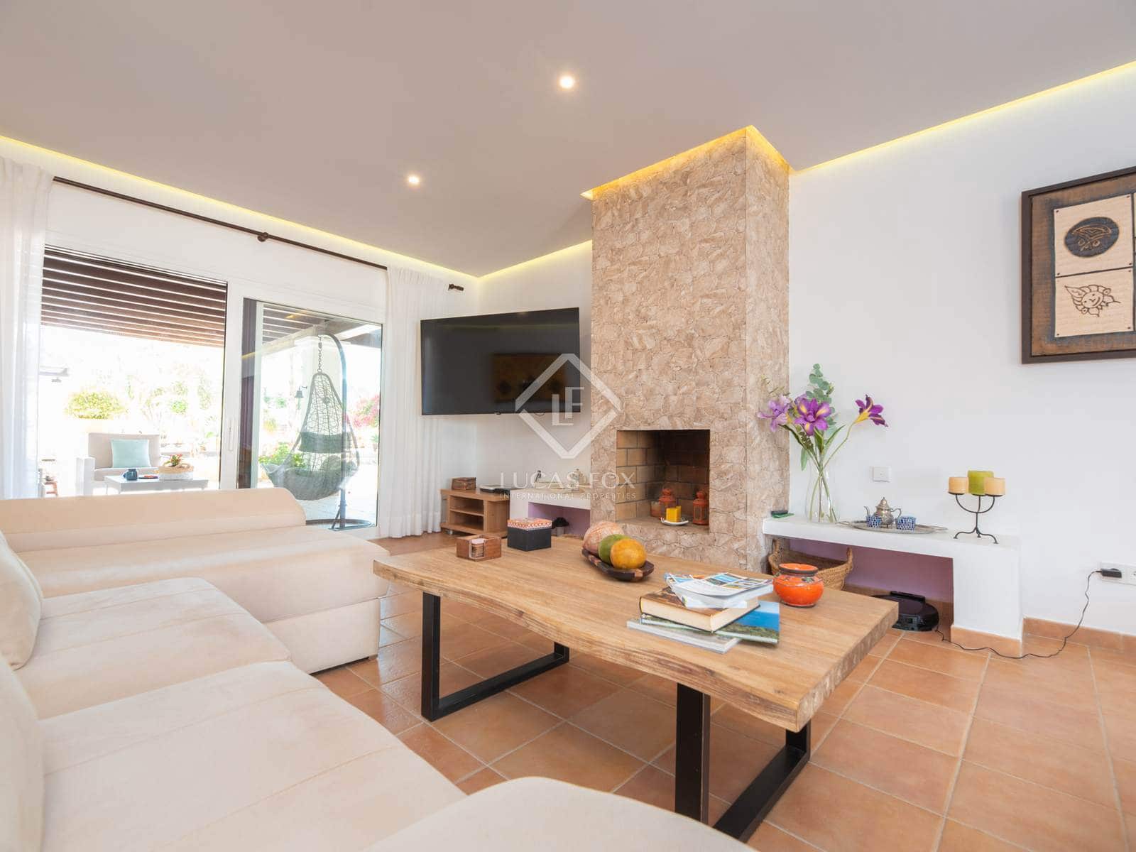 4 sypialnia Willa na sprzedaż w Miasto Ibiza / Eivissa z basenem garażem - 3 950 000 € (Ref: 8947607)