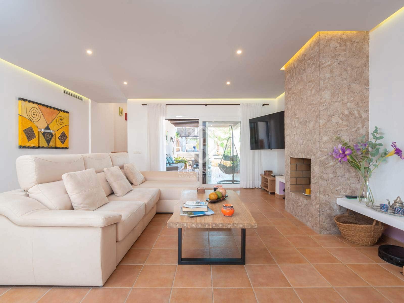 4 sypialnia Willa na sprzedaż w Miasto Ibiza / Eivissa z basenem garażem - 3 950 000 € (Ref: 8947607)