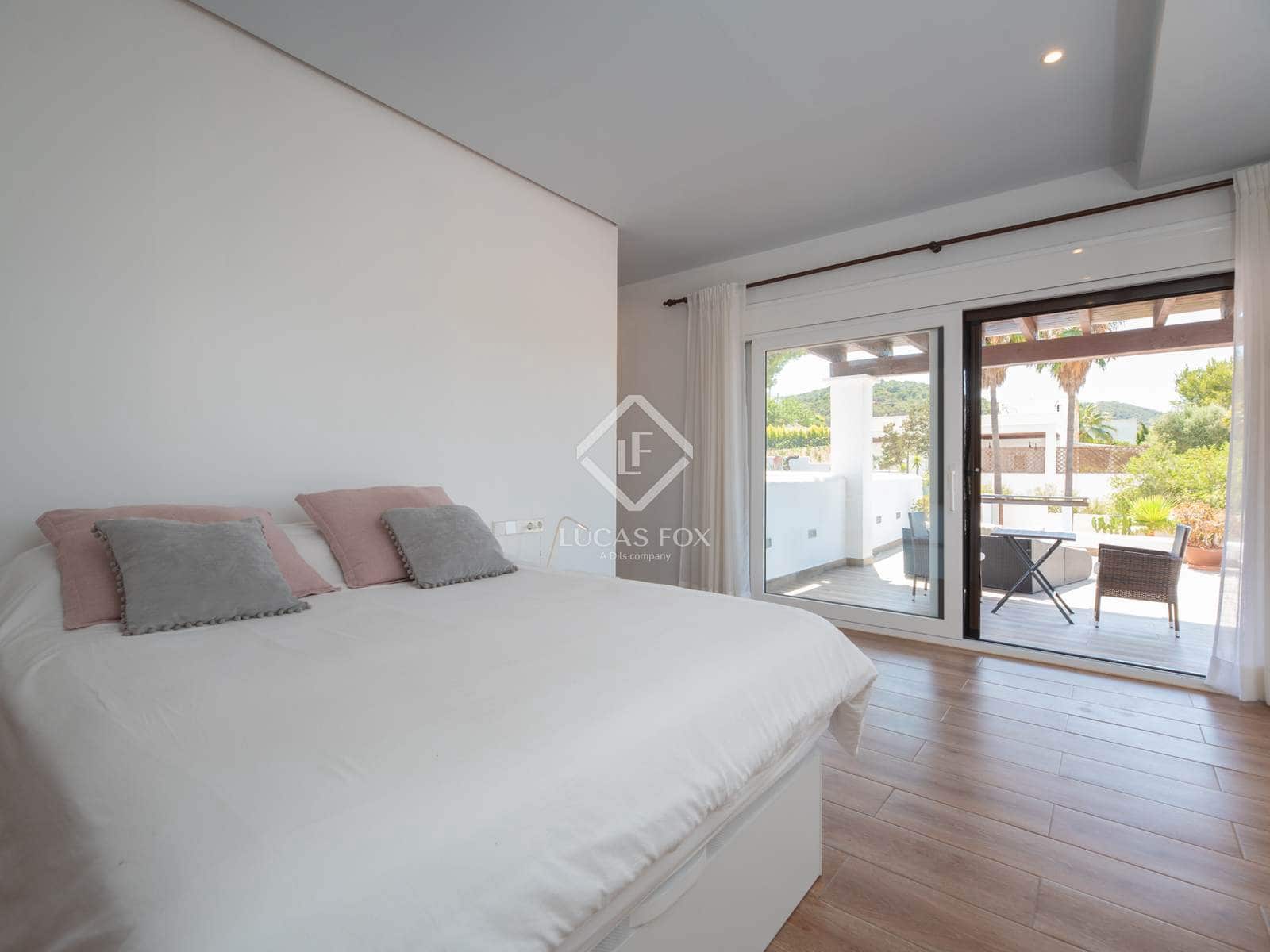 4 sypialnia Willa na sprzedaż w Miasto Ibiza / Eivissa z basenem garażem - 3 950 000 € (Ref: 8947607)