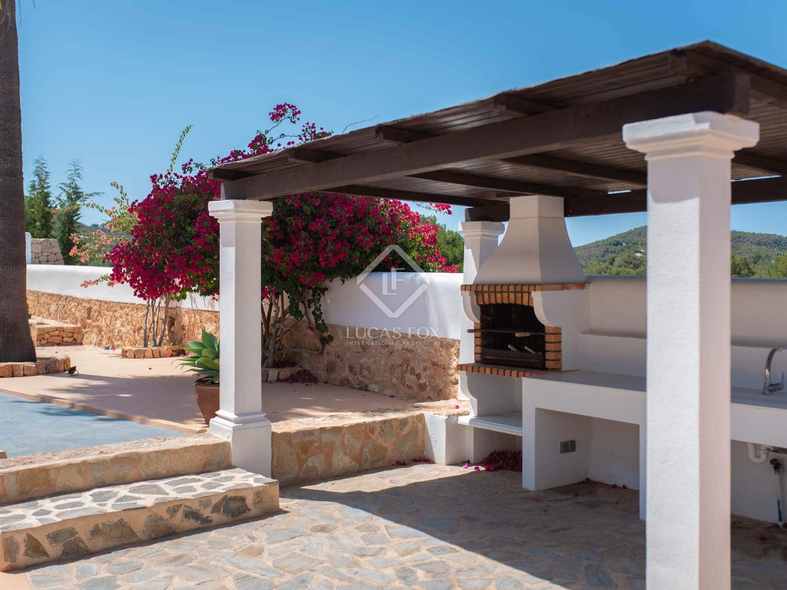 4 sypialnia Willa na sprzedaż w Miasto Ibiza / Eivissa z basenem garażem - 3 950 000 € (Ref: 8947607)