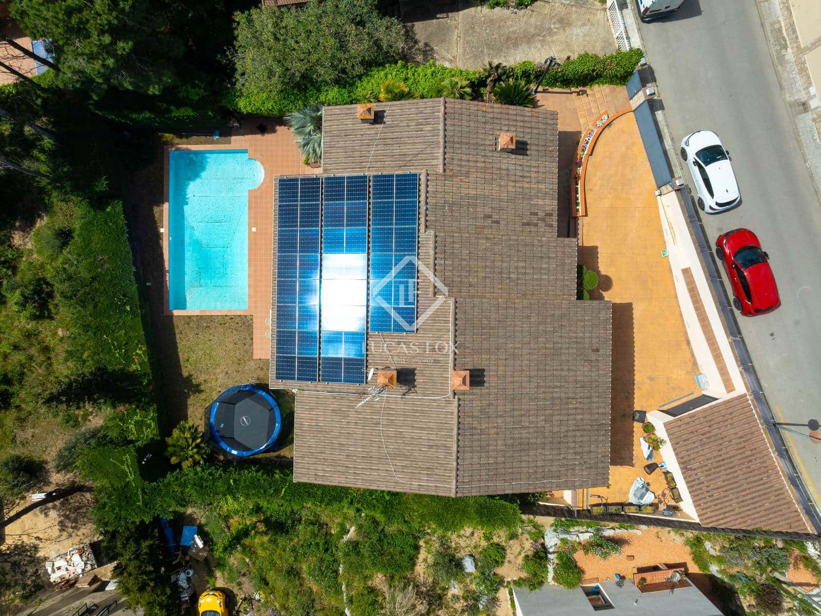 5 soverom Villa til salgs i Cabrils med svømmebasseng garasje - € 995 000 (Ref: 8949254)