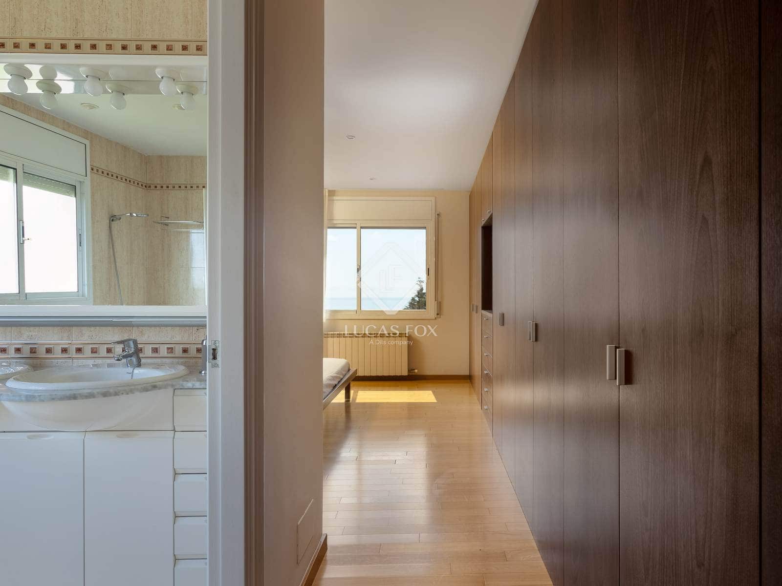 5 soverom Villa til salgs i Cabrils med svømmebasseng garasje - € 995 000 (Ref: 8949254)