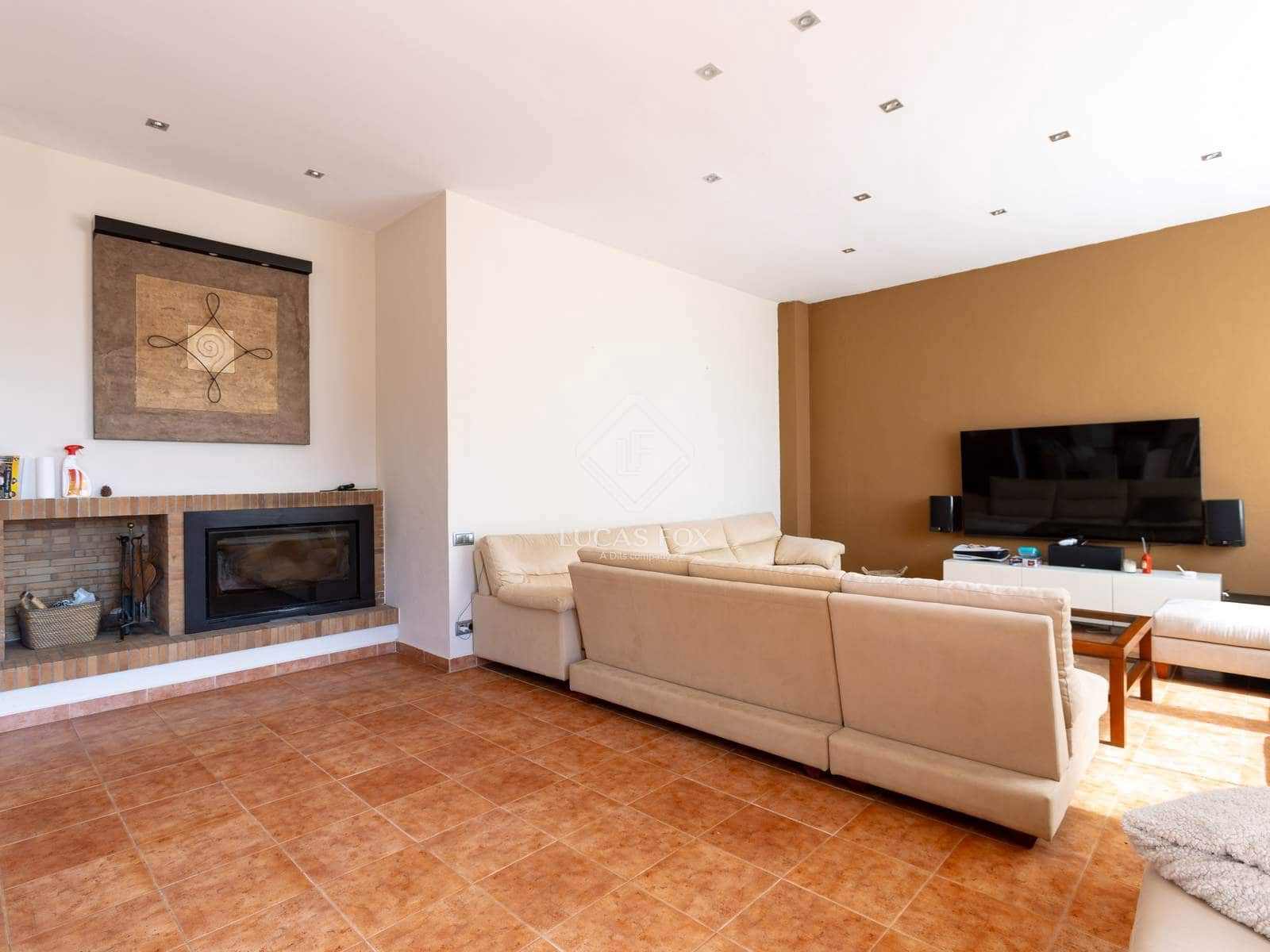 5 soverom Villa til salgs i Cabrils med svømmebasseng garasje - € 995 000 (Ref: 8949254)