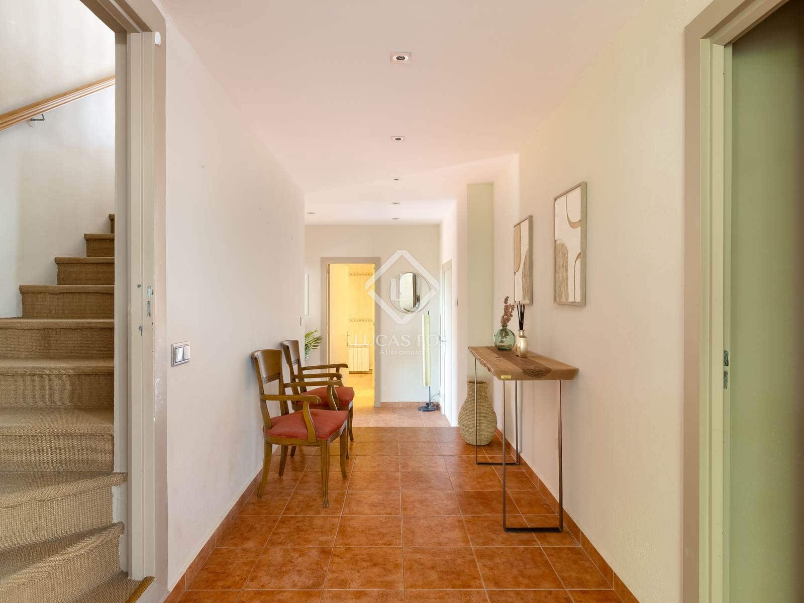 5 soverom Villa til salgs i Cabrils med svømmebasseng garasje - € 995 000 (Ref: 8949254)