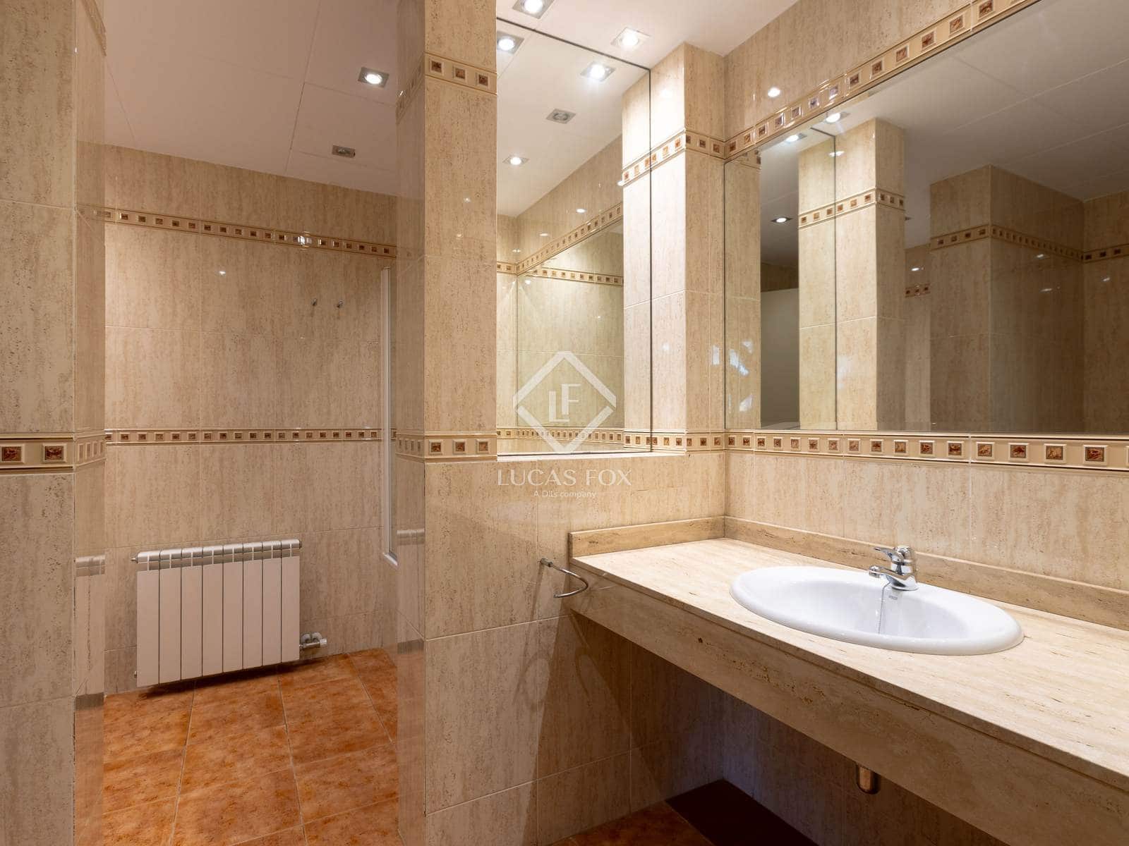 5 soverom Villa til salgs i Cabrils med svømmebasseng garasje - € 995 000 (Ref: 8949254)