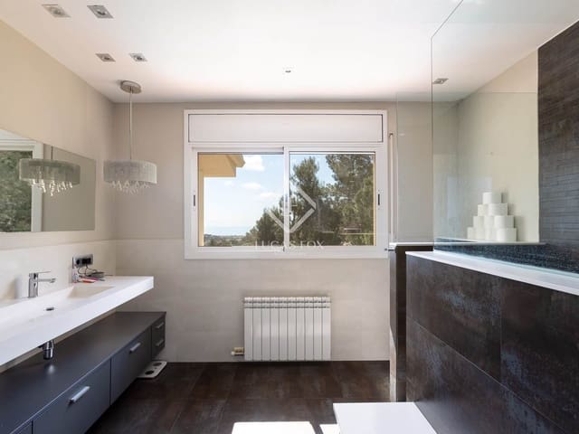 5 sovrum Villa till salu i Cabrils med pool garage - 995 000 € (Ref: 8949254)