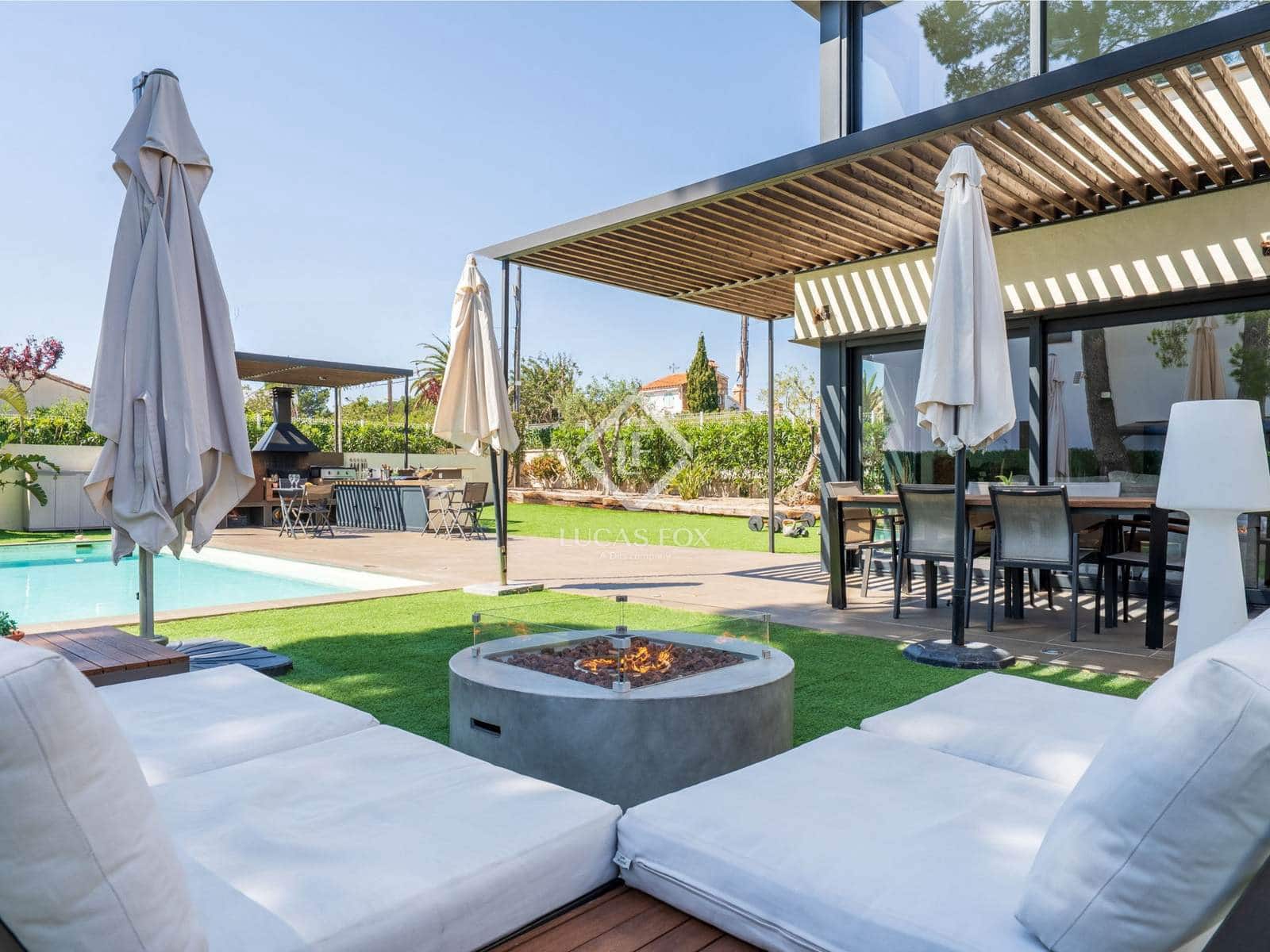 4 soveværelse Villa til salg i L'Ametlla de Mar med garage - € 898.000 (Ref: 8949508)