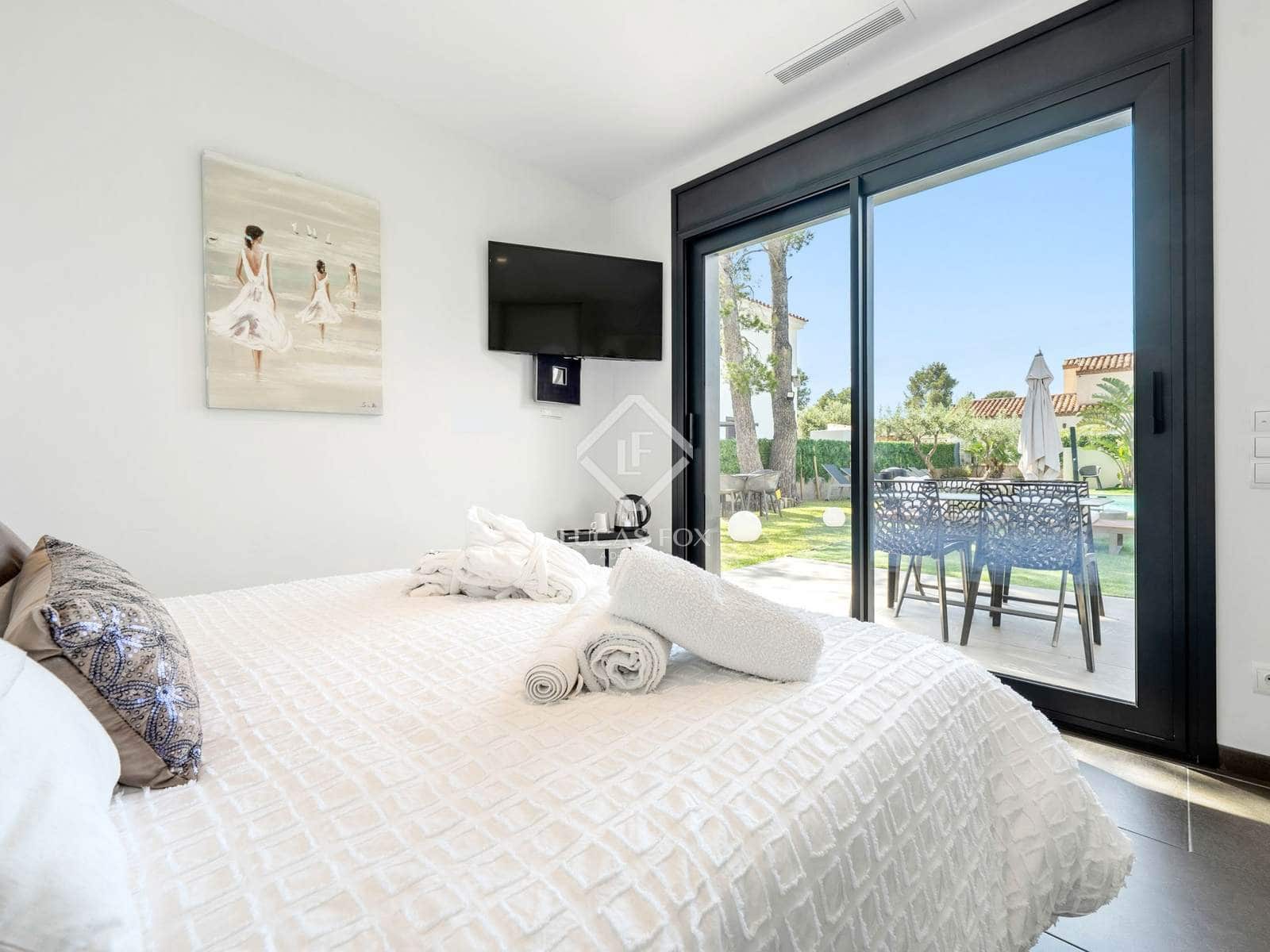 4 soveværelse Villa til salg i L'Ametlla de Mar med garage - € 898.000 (Ref: 8949508)