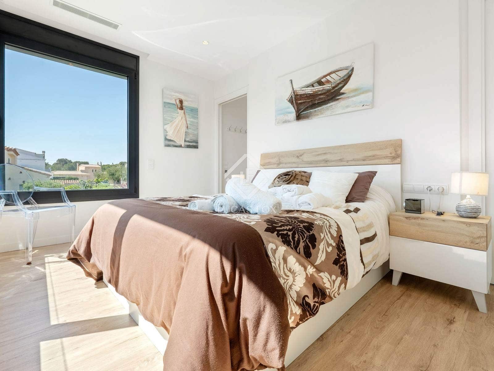 4 soveværelse Villa til salg i L'Ametlla de Mar med garage - € 898.000 (Ref: 8949508)